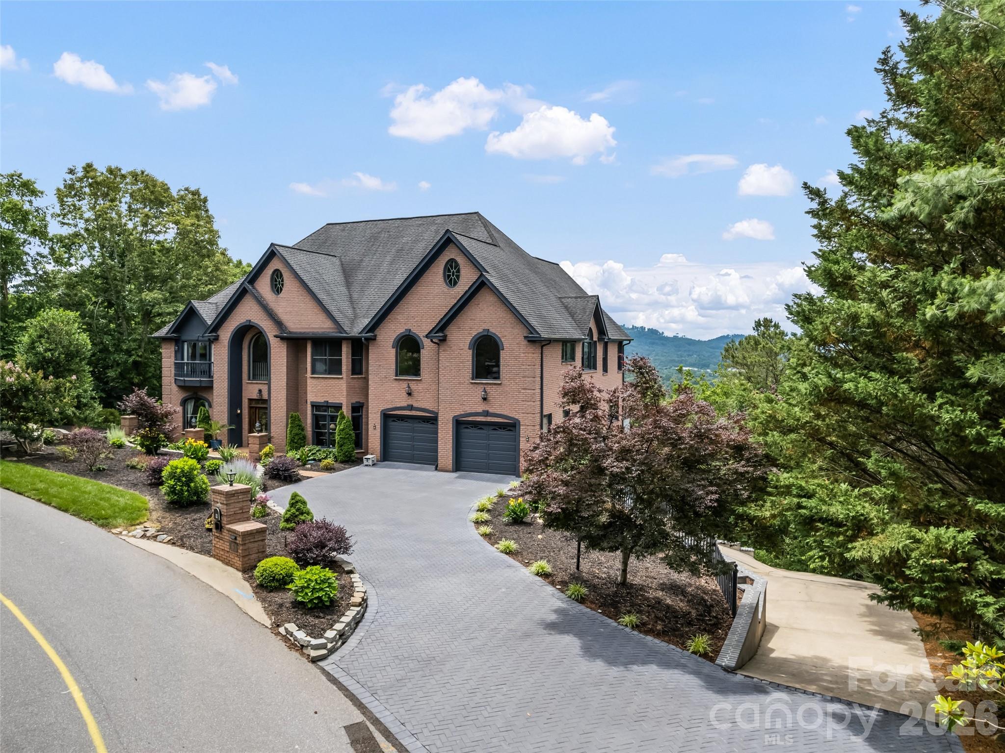 Hamburg Mountain - Residential
