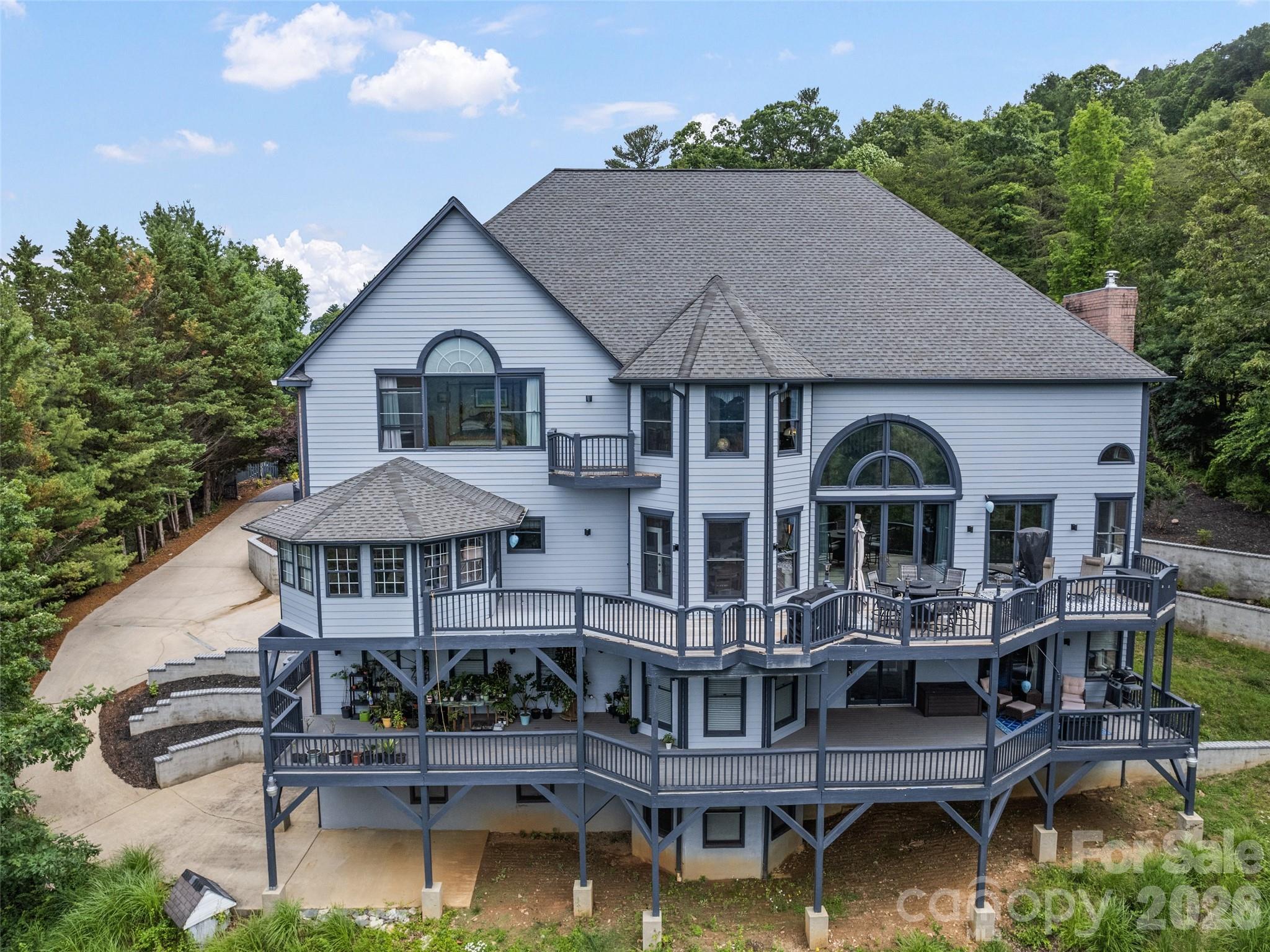 Hamburg Mountain - Residential