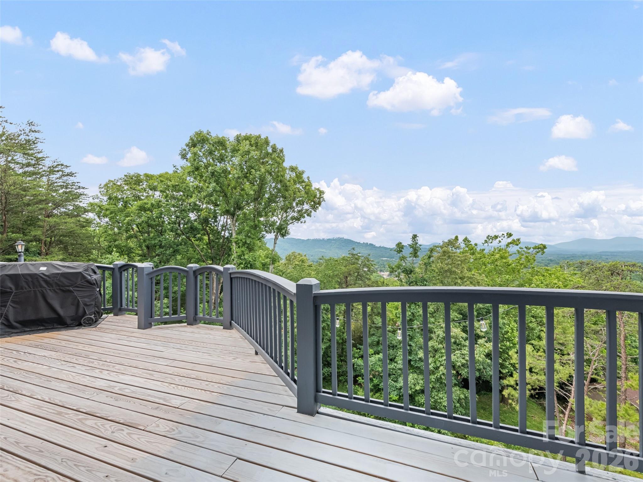 Hamburg Mountain - Residential