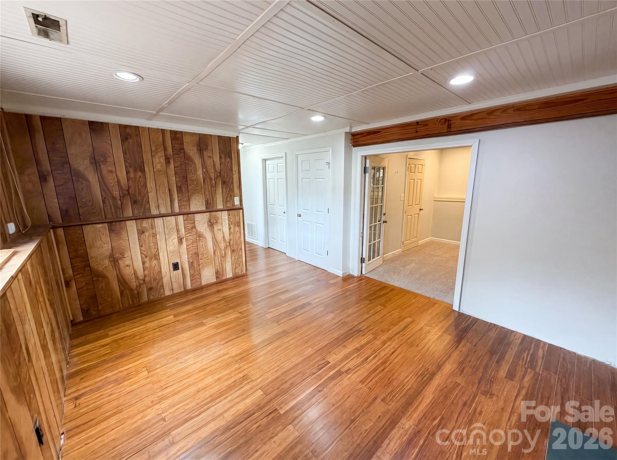 Piney Grove - Residential