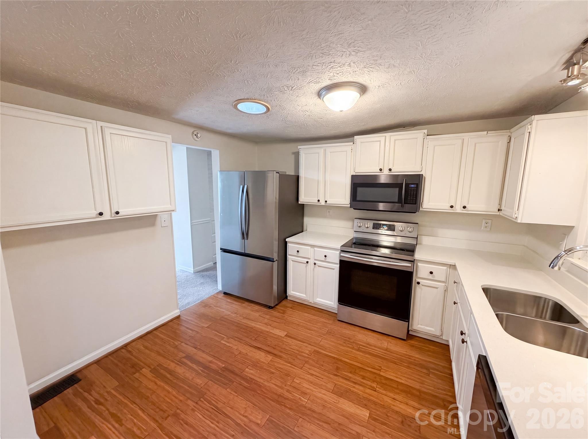 Piney Grove - Residential