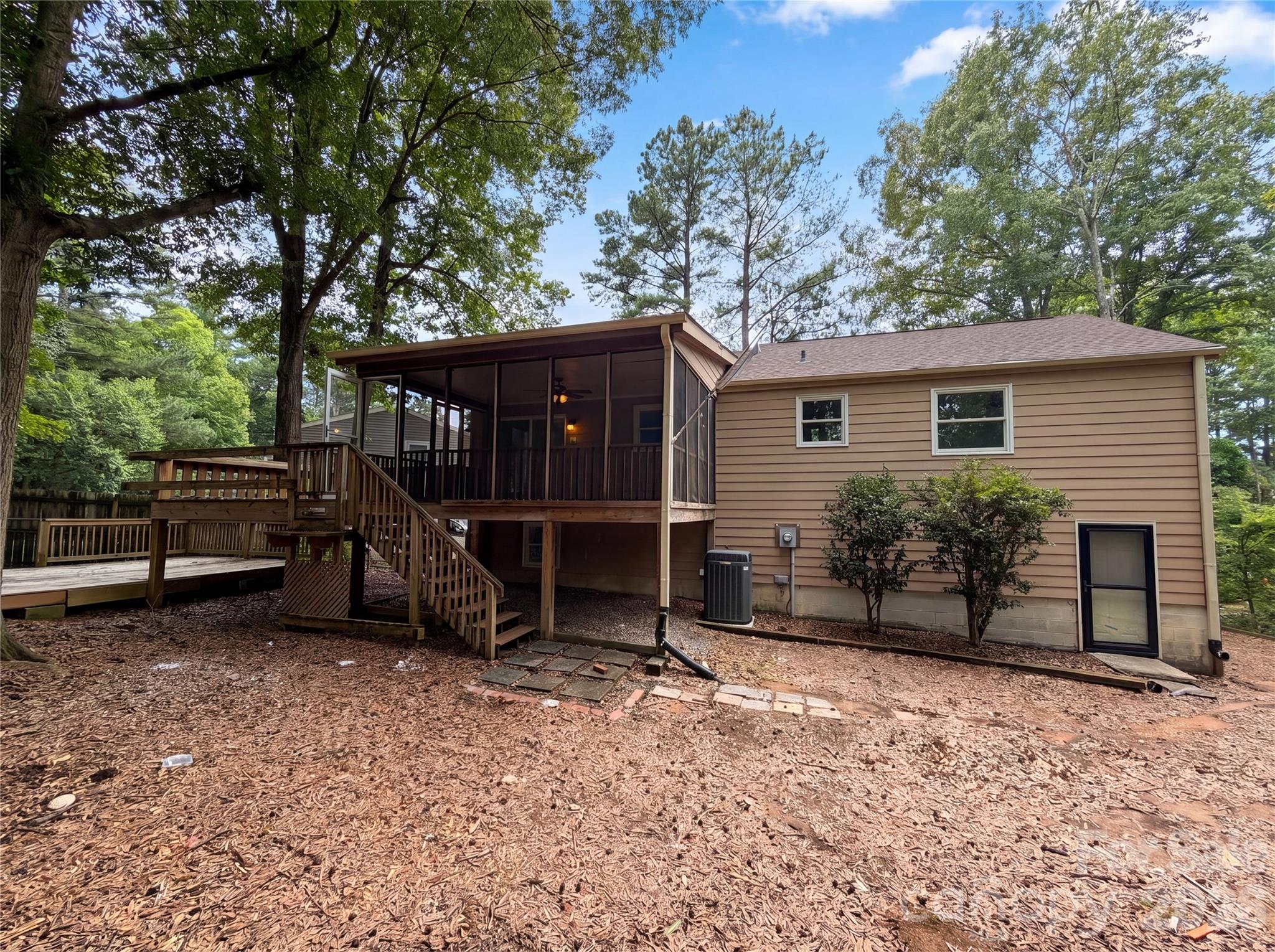 Piney Grove - Residential