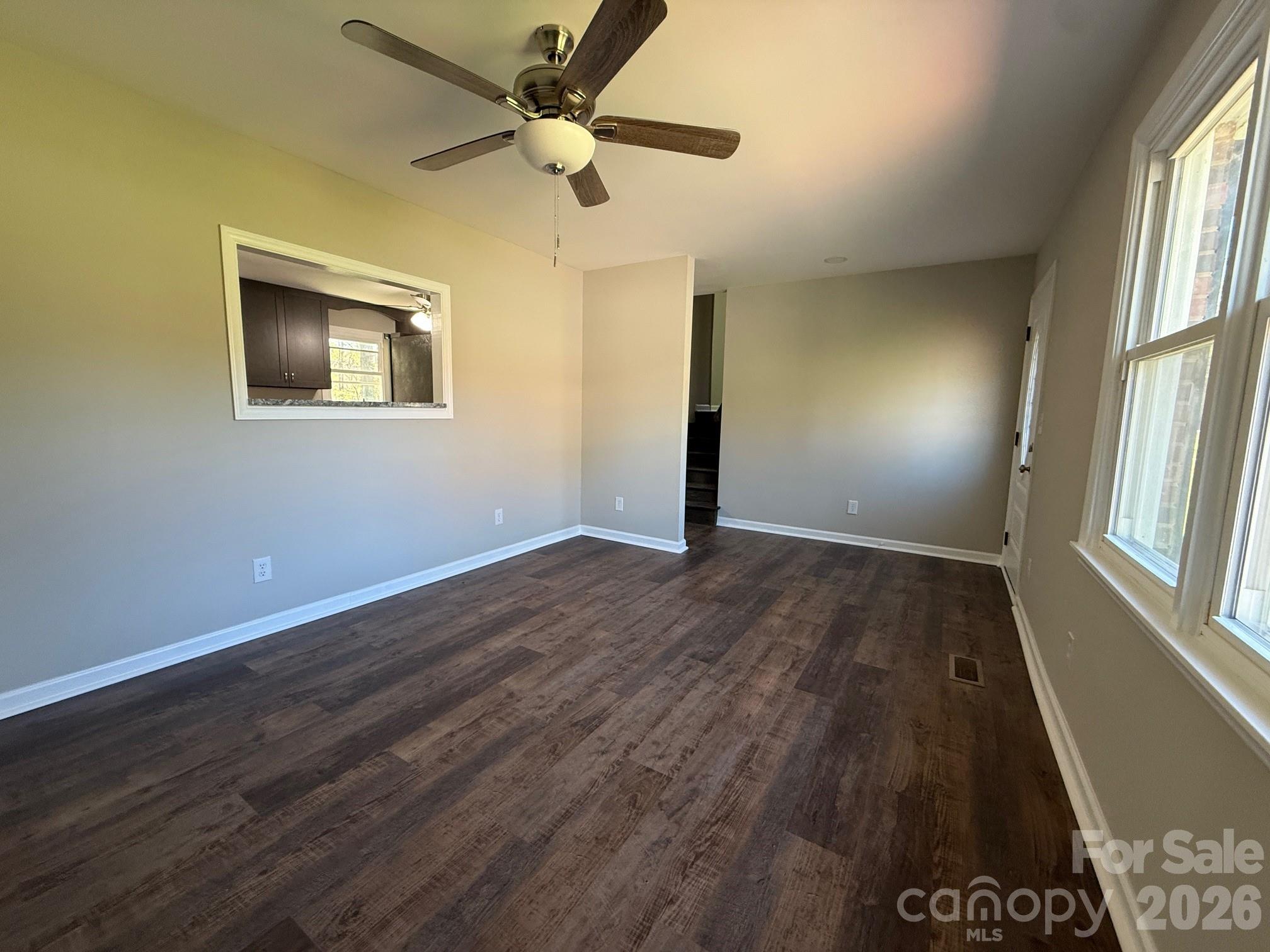 Landsdowne - Residential