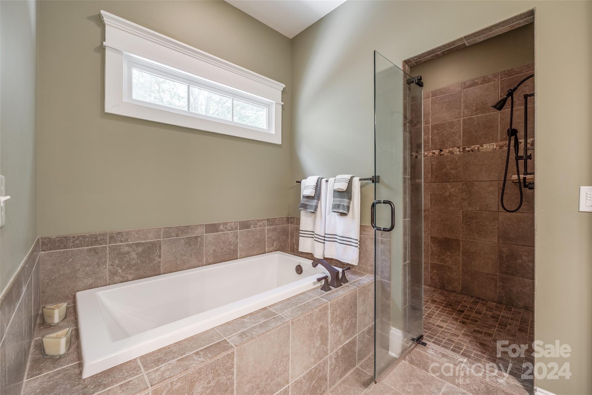 Tega Cay - Residential