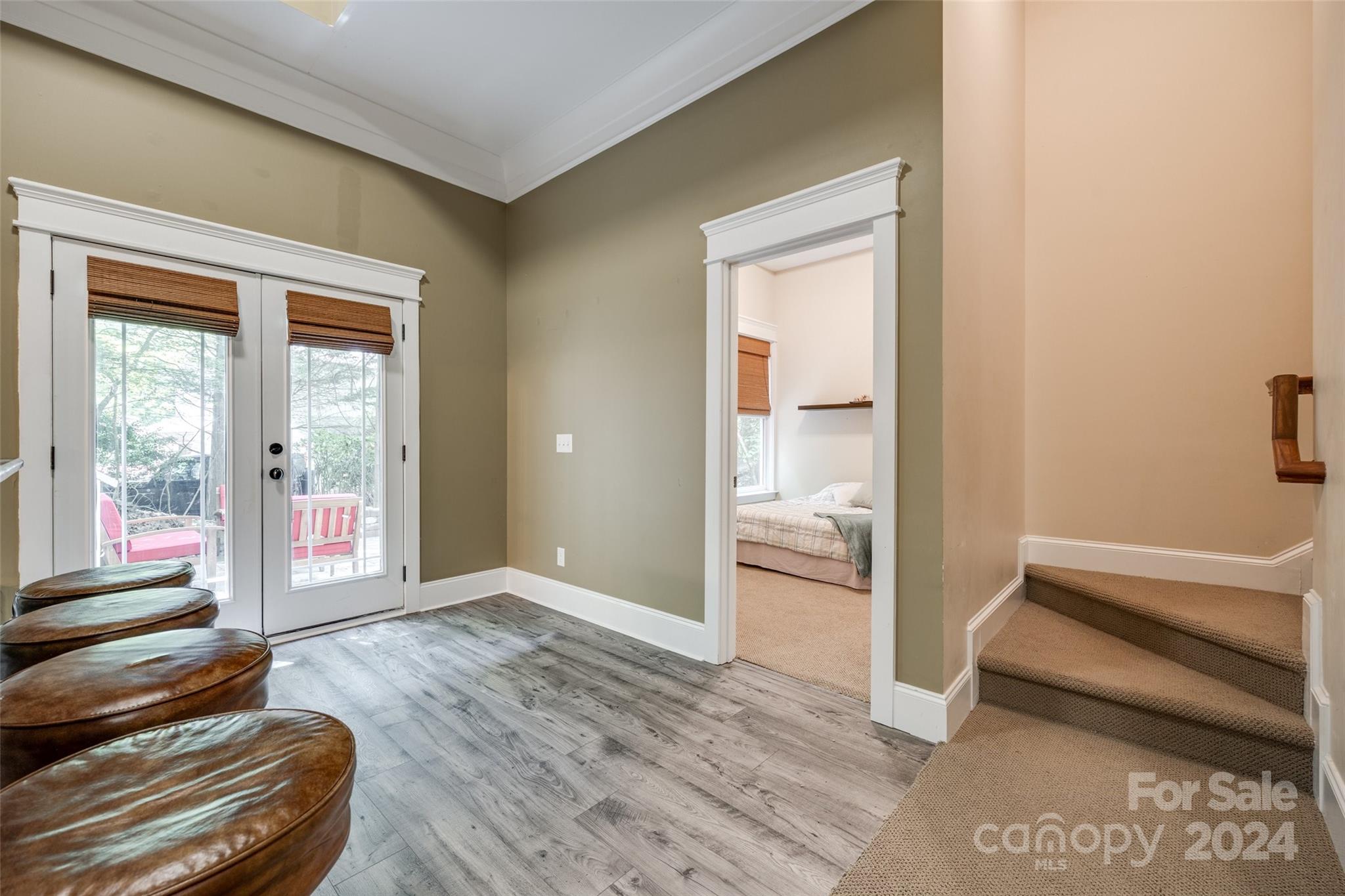 Tega Cay - Residential