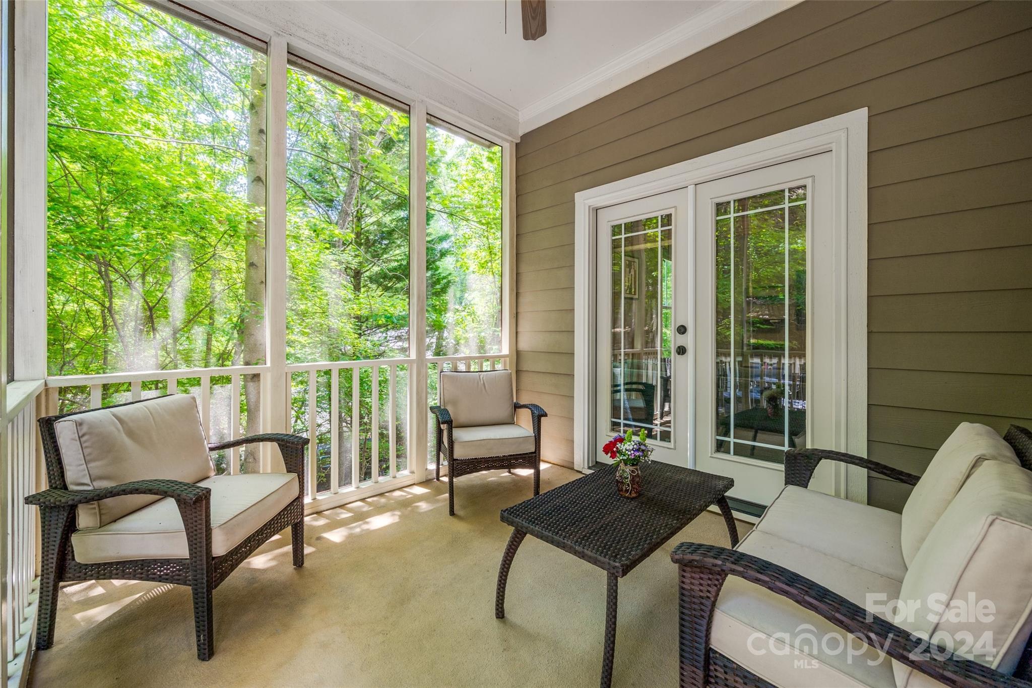 Tega Cay - Residential