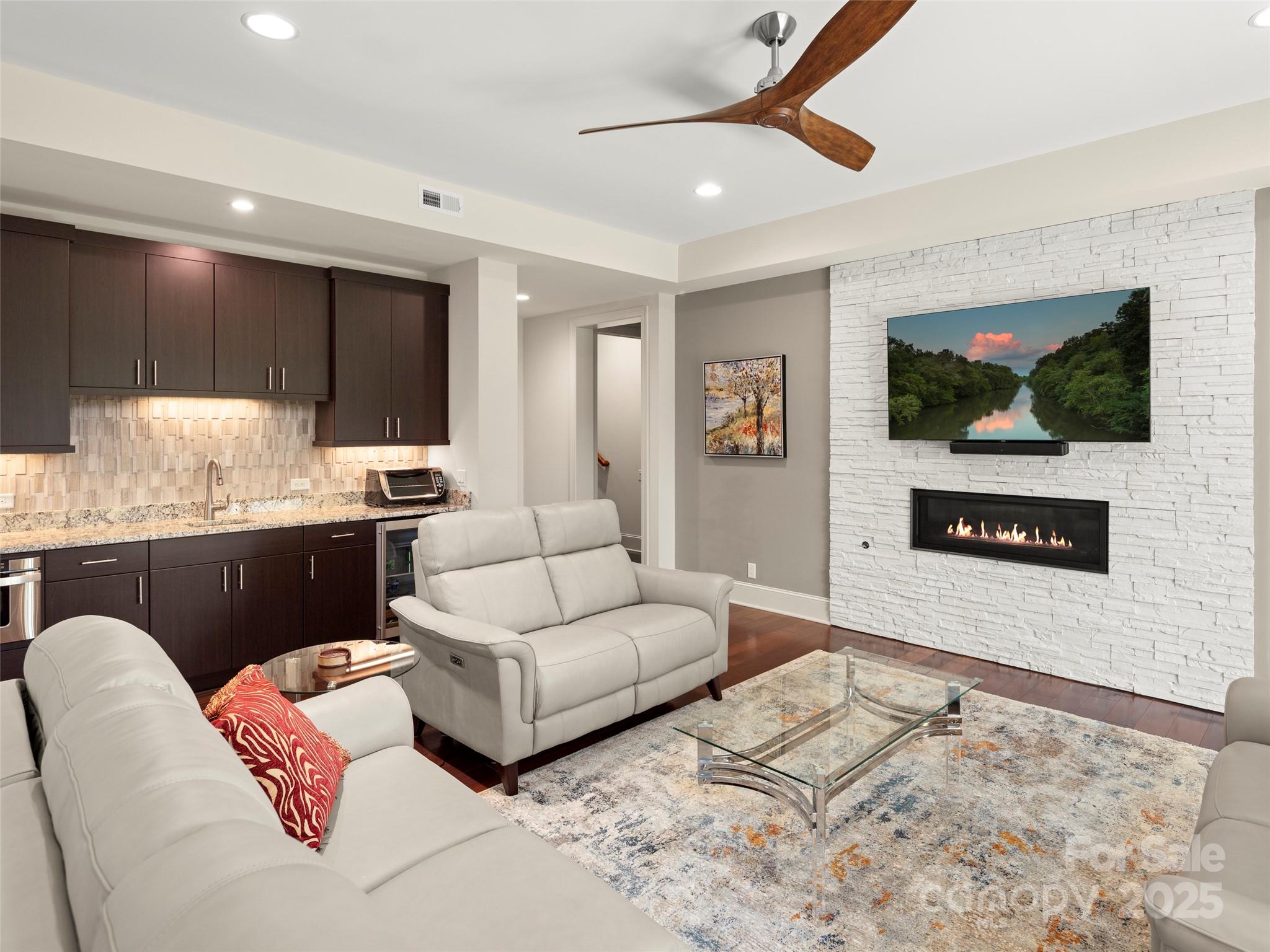 The Cliffs At Walnut Cove - Residential