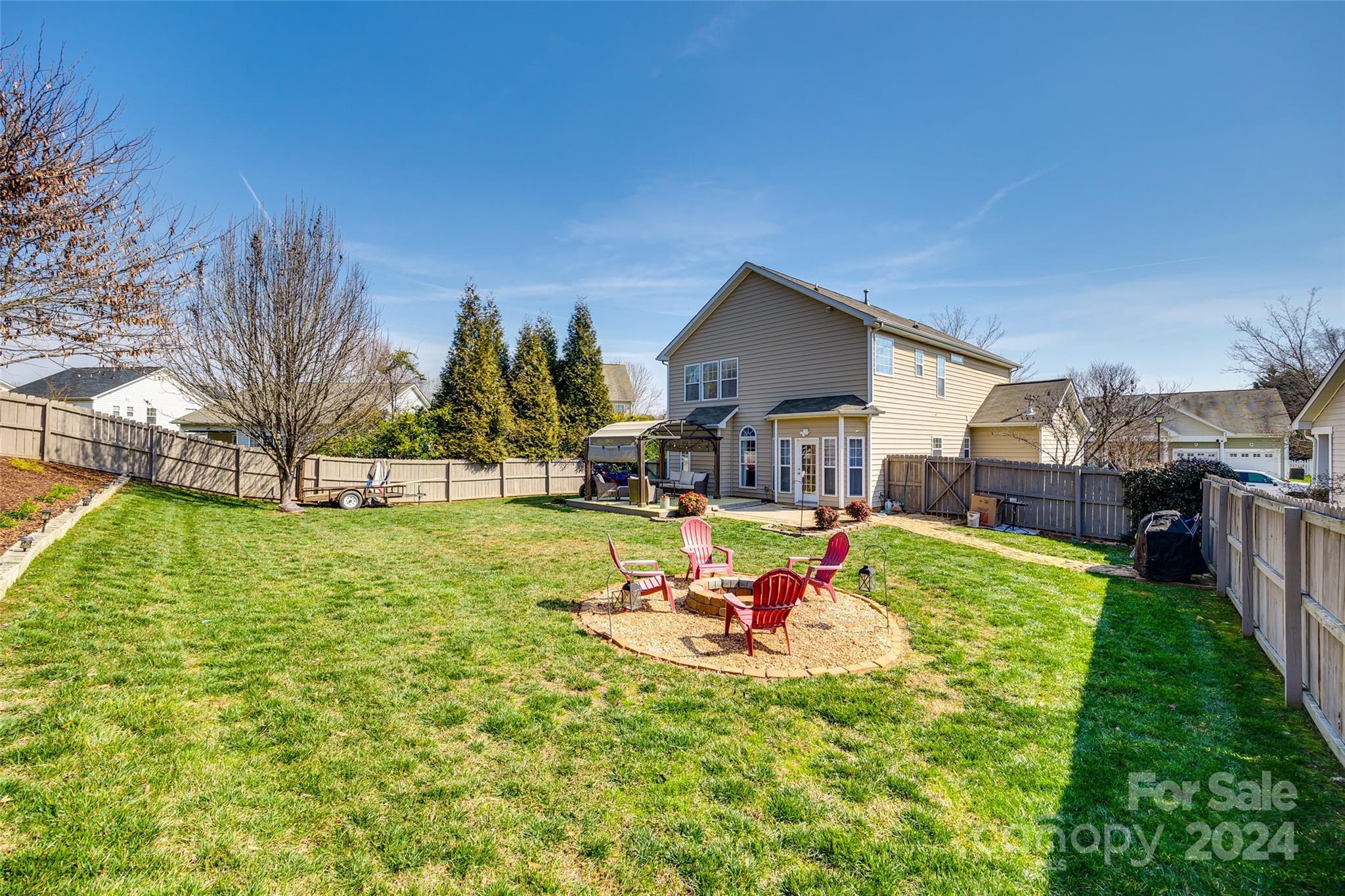Ridge Pointe - Residential