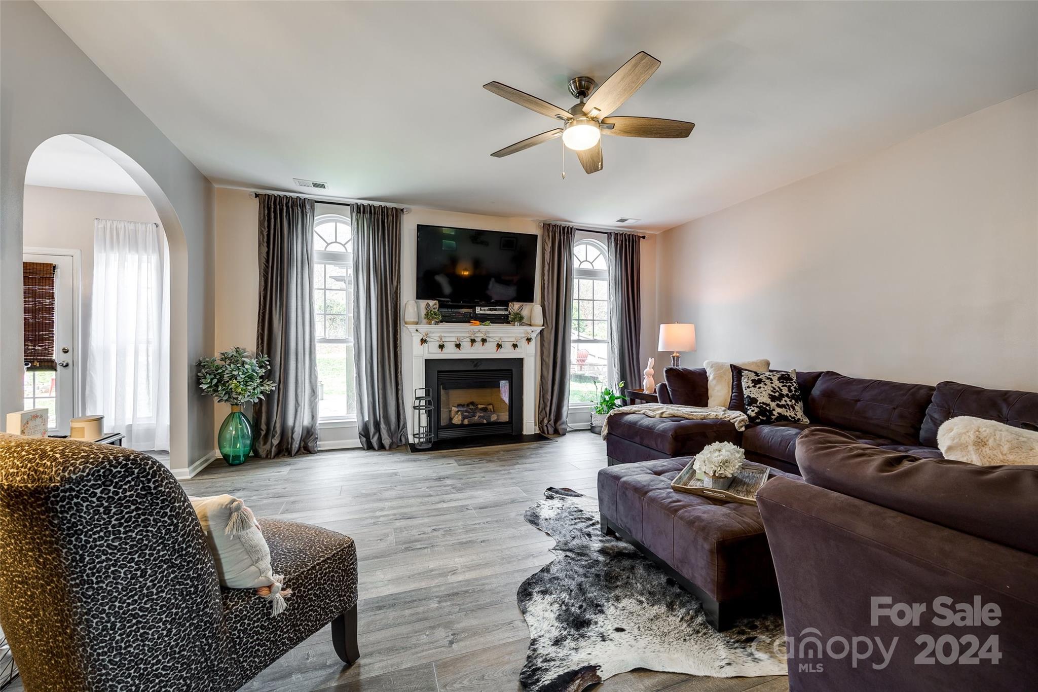 Ridge Pointe - Residential