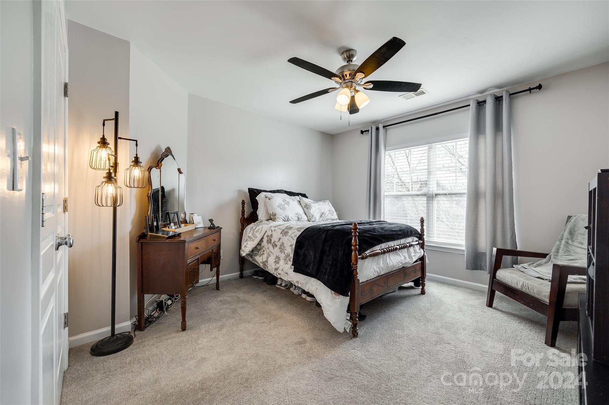 Ridge Pointe - Residential