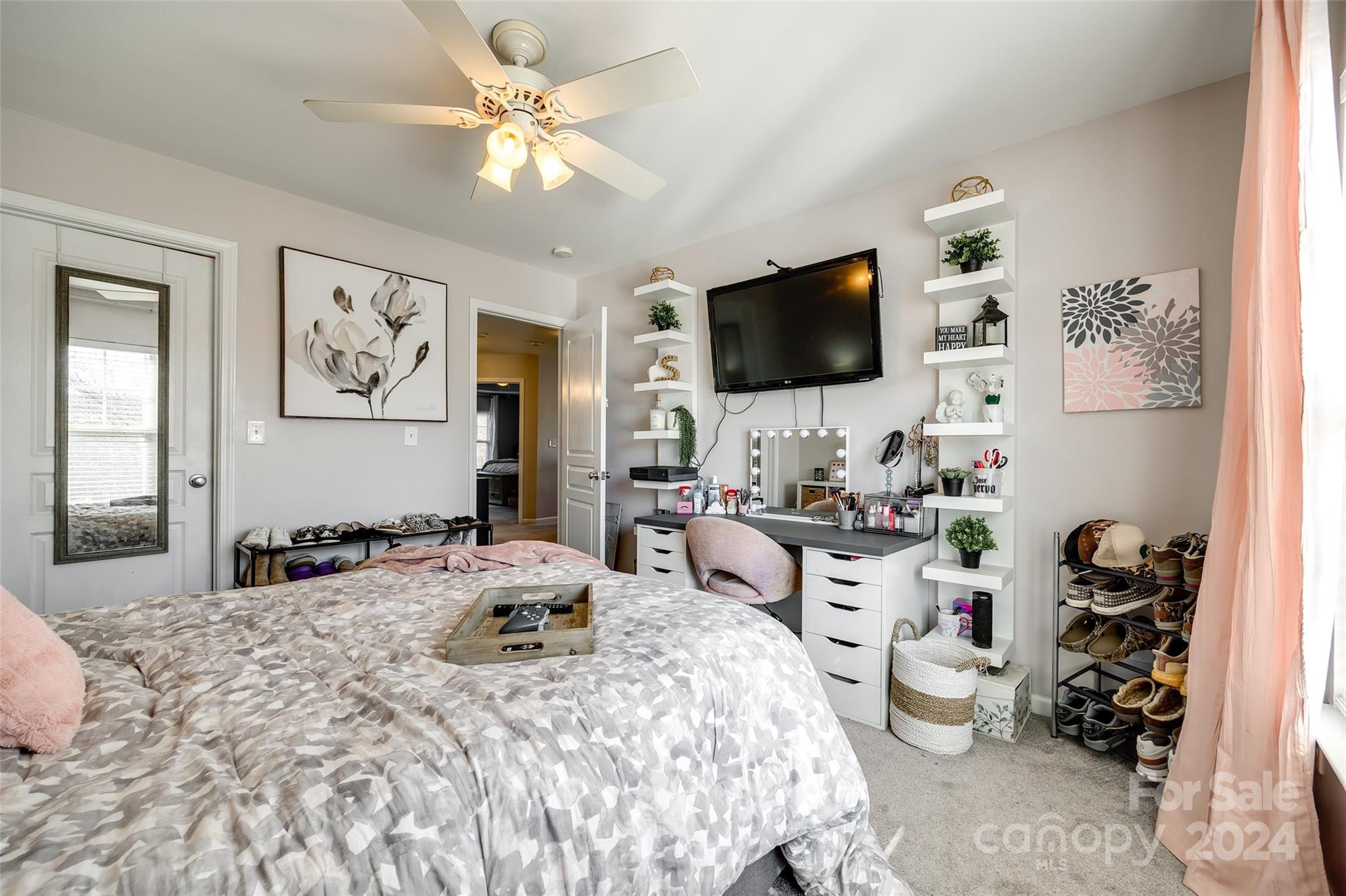Ridge Pointe - Residential
