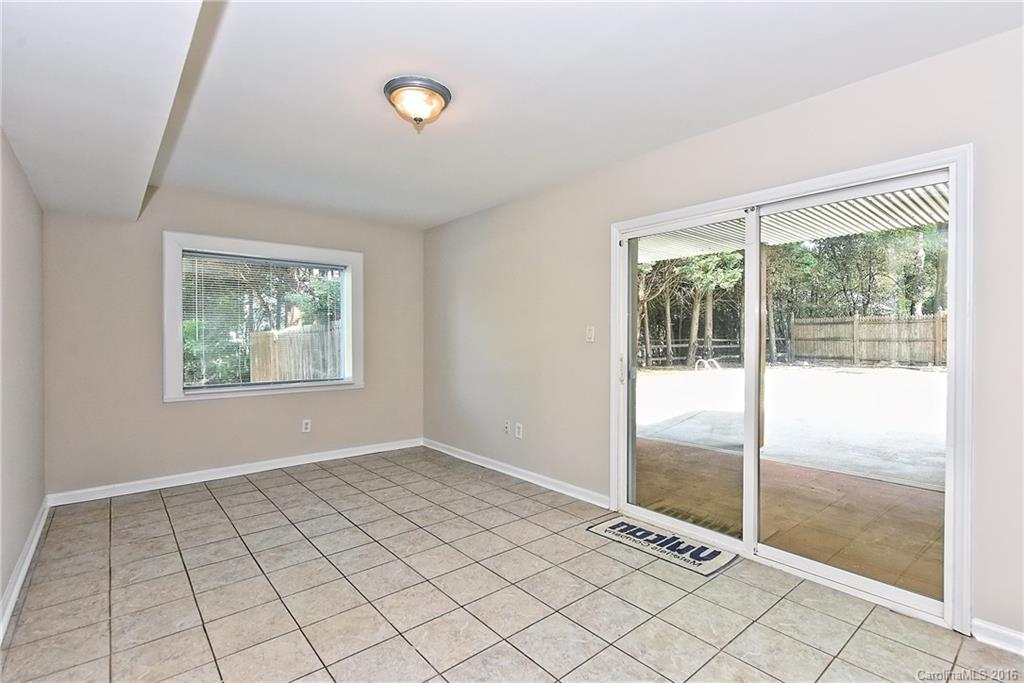 Tega Cay - Residential