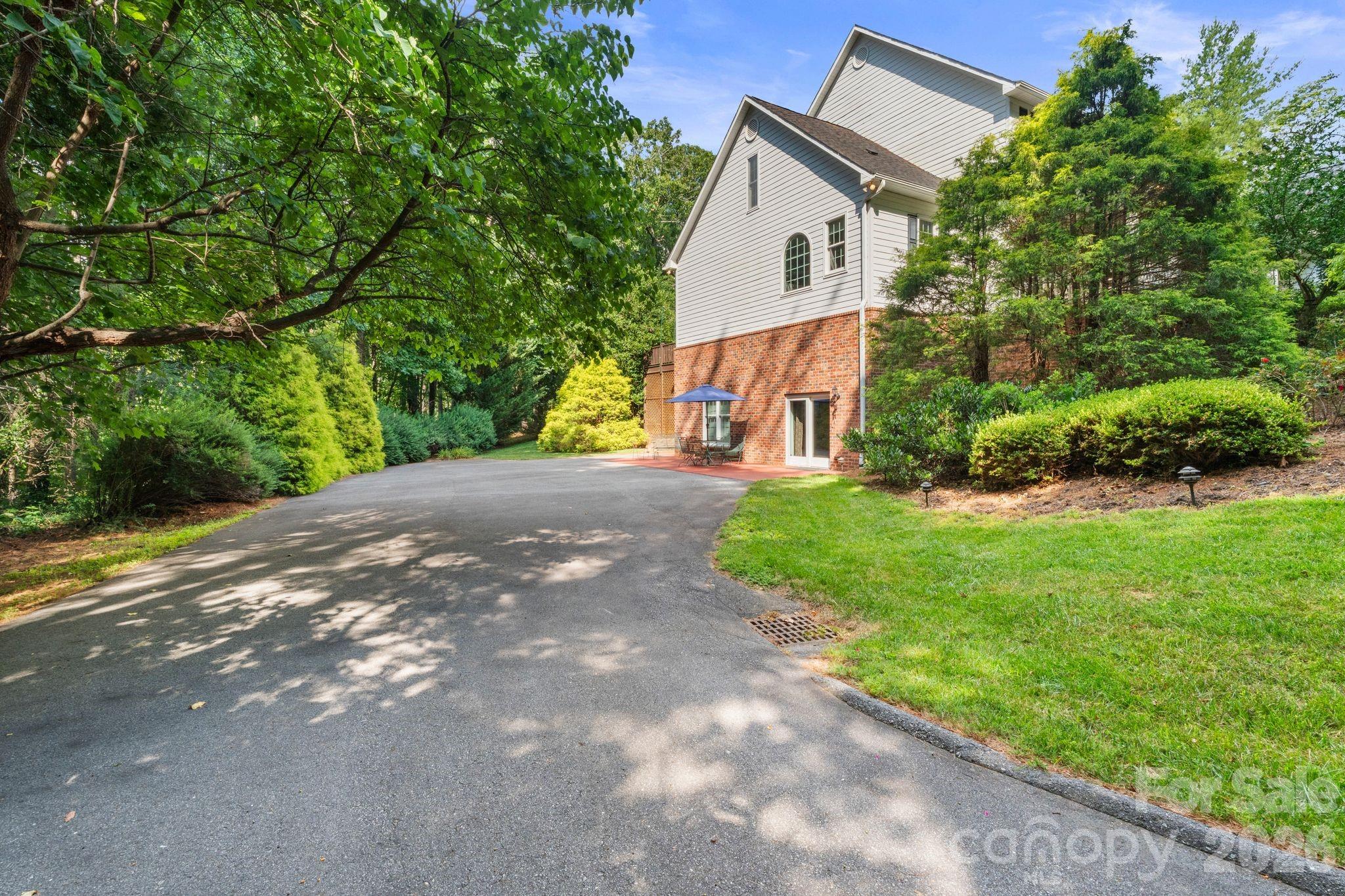 Windsong Estates - Residential