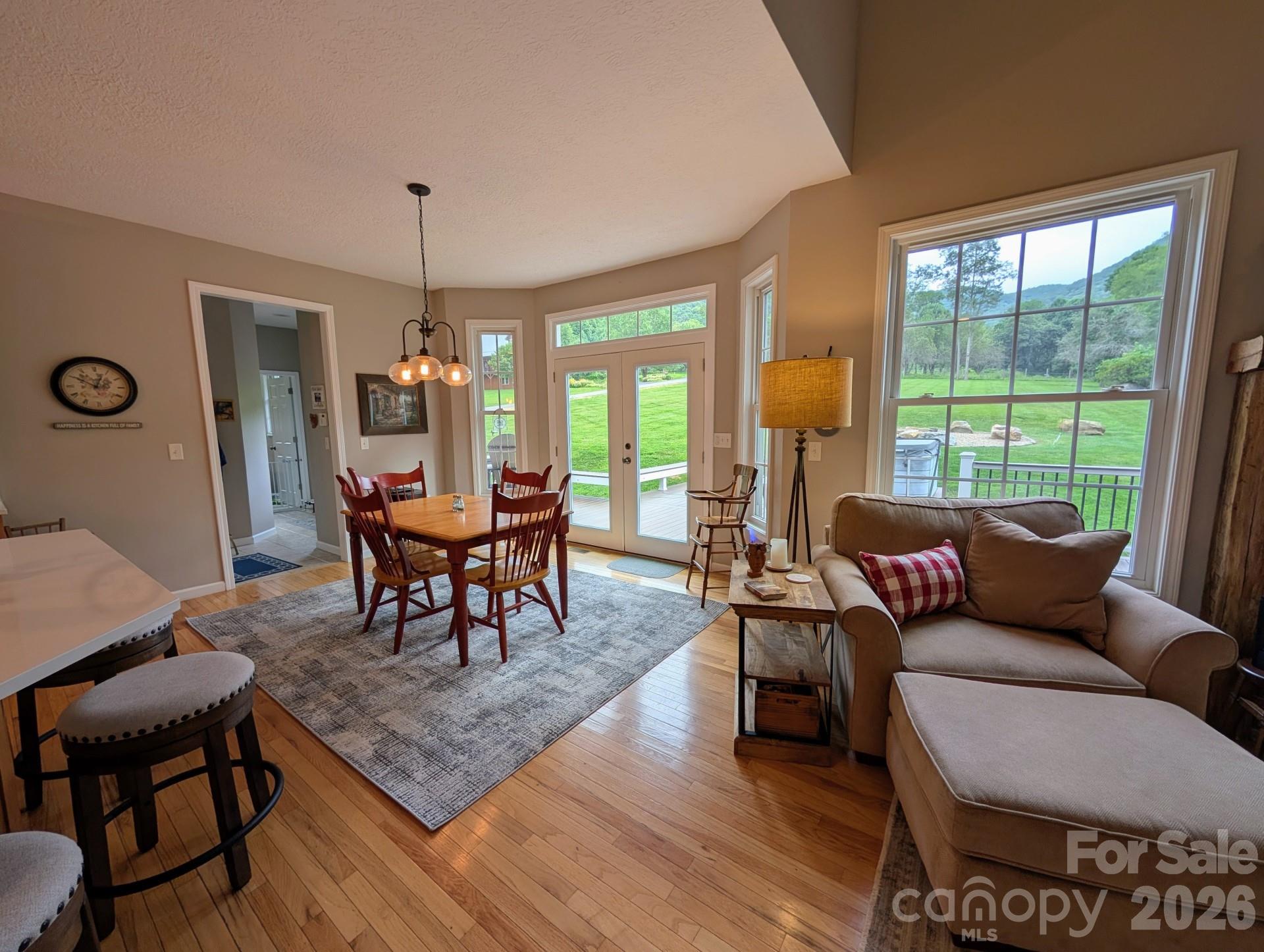 Triple Creek Meadows - Residential
