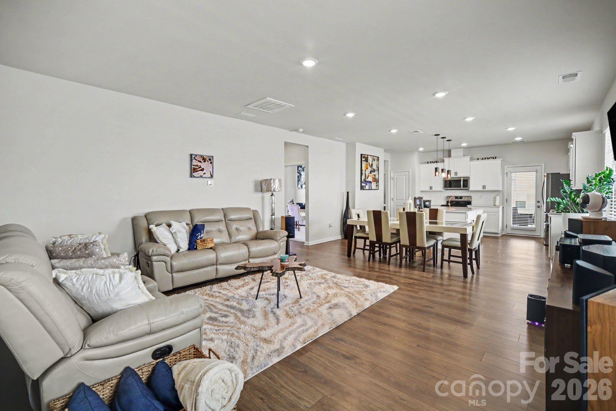LEGACY RIDGE - Residential
