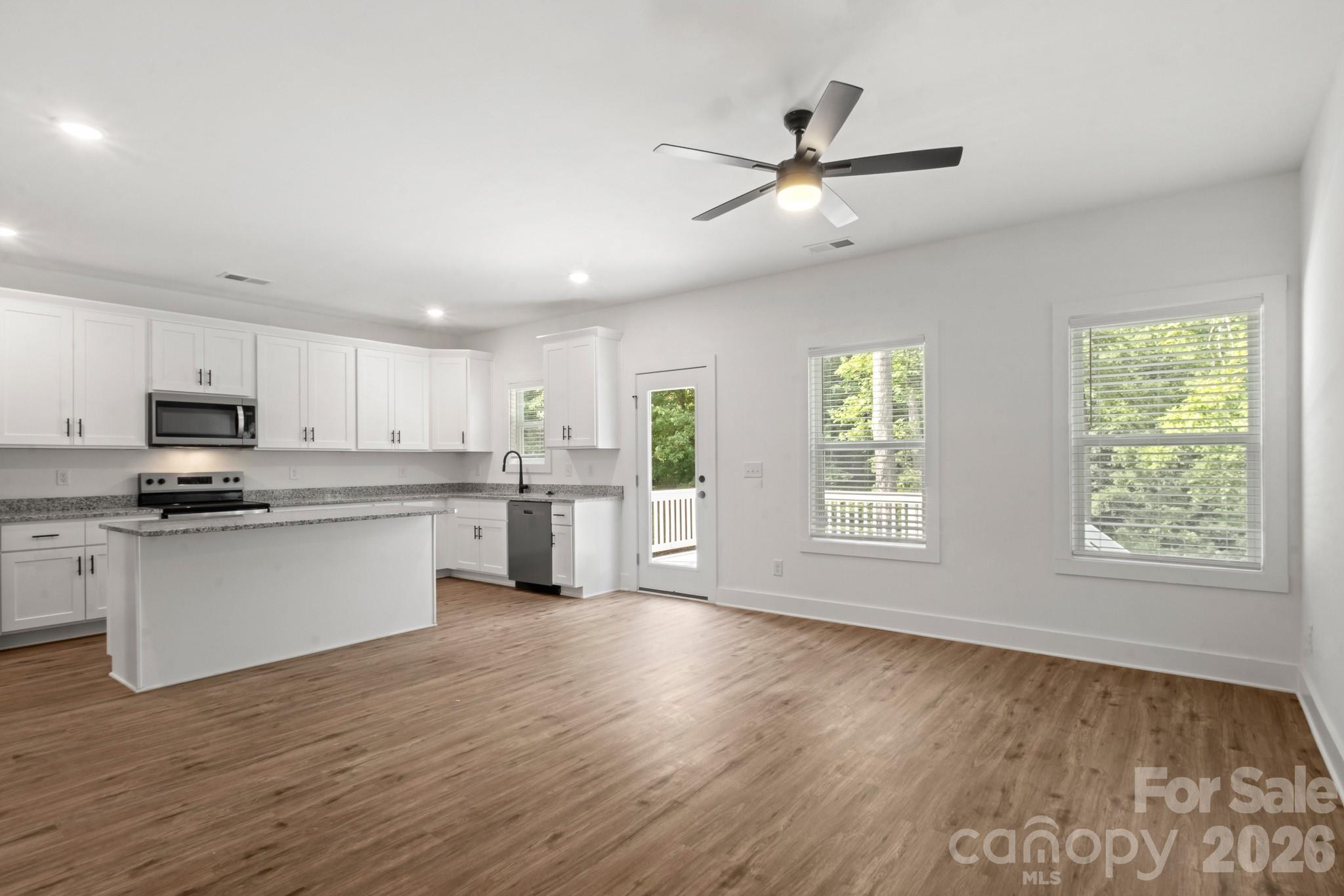 Woodlands Creek - Residential