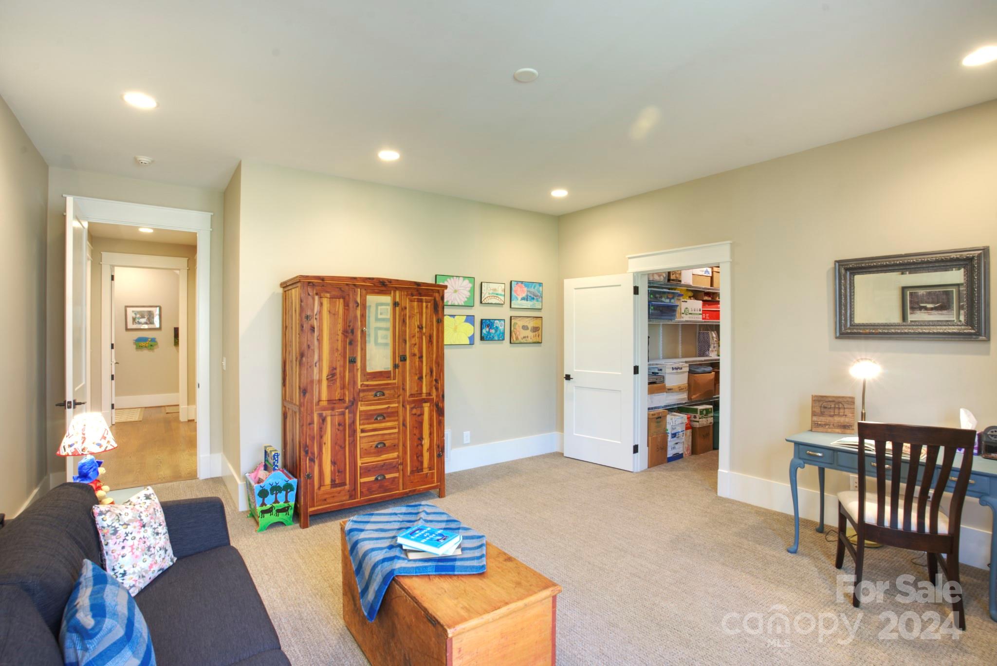 Mayview - Residential