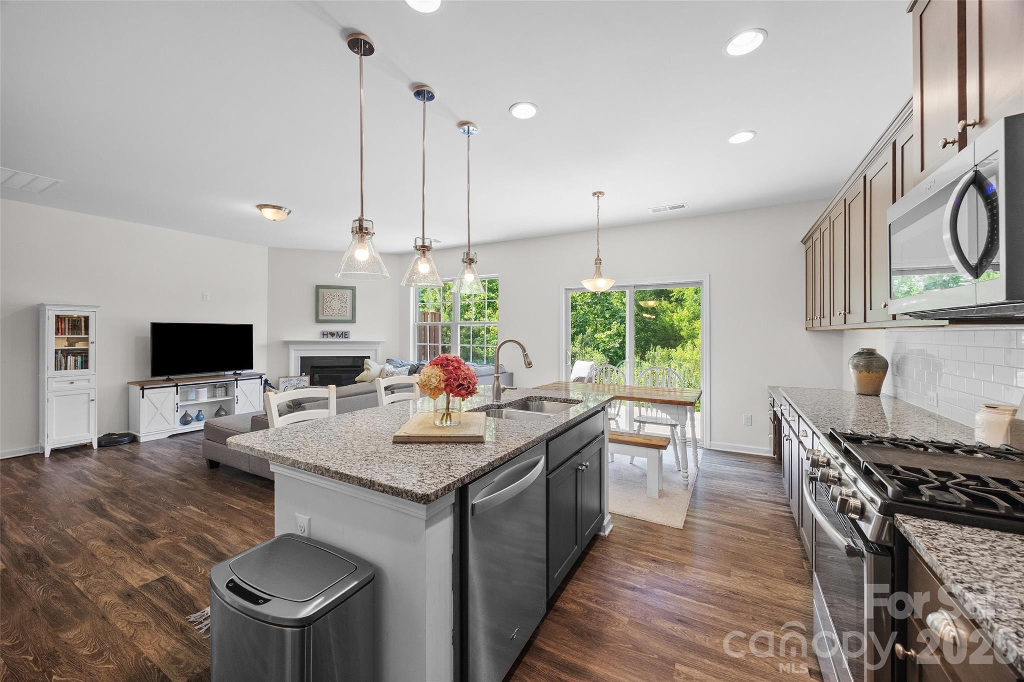 Cameron Creek - Residential
