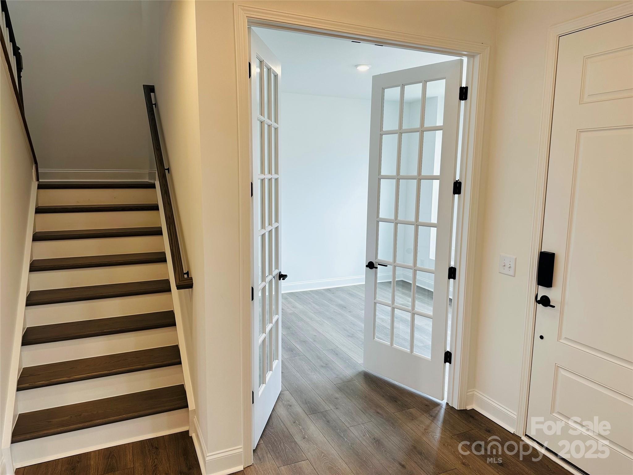The Estates at Sugar Creek - Residential