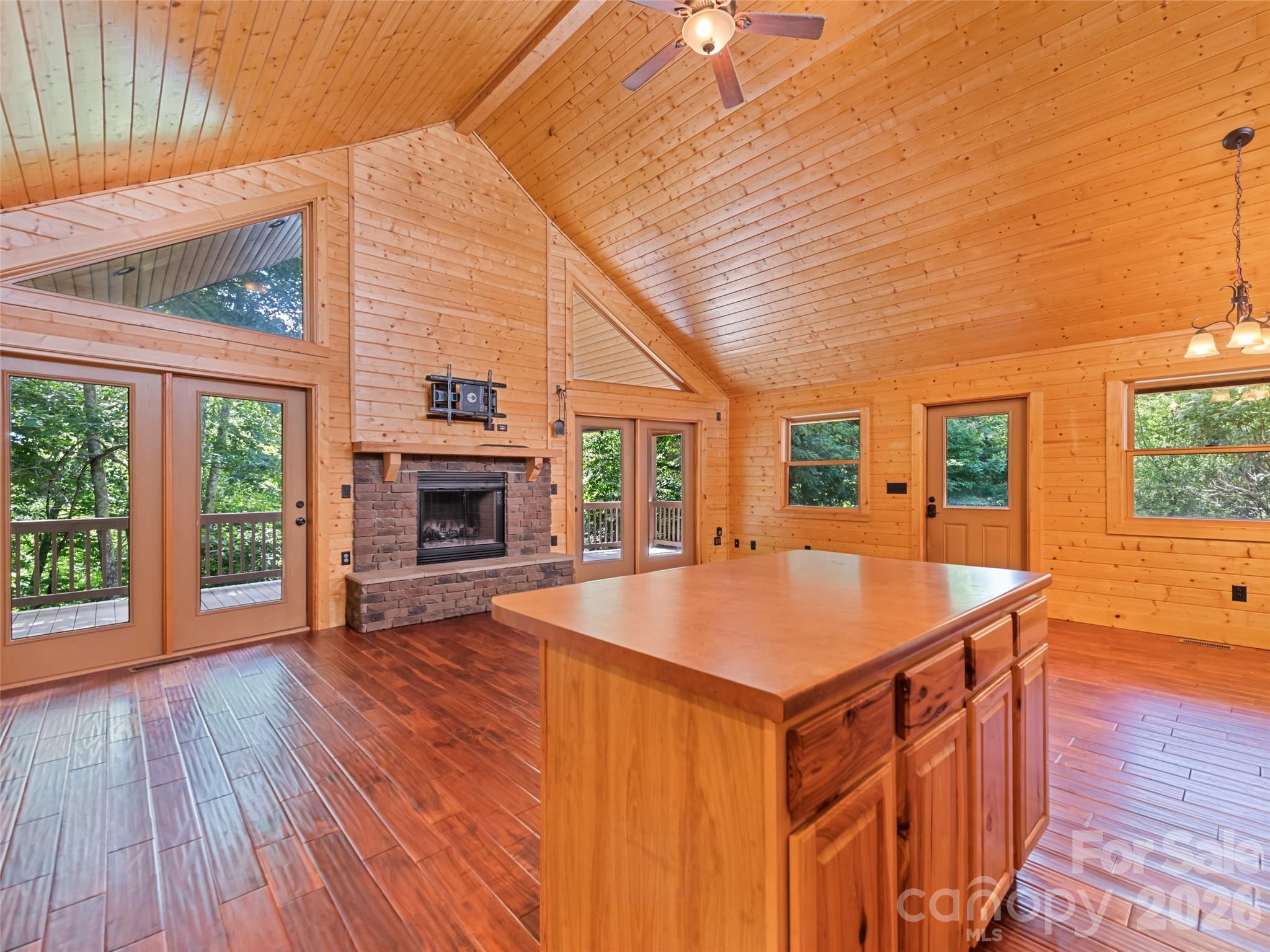 Bear Wallow - Residential