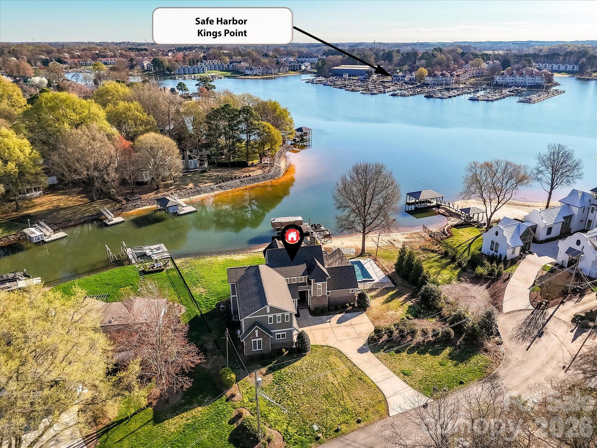 Point Largo - Residential
