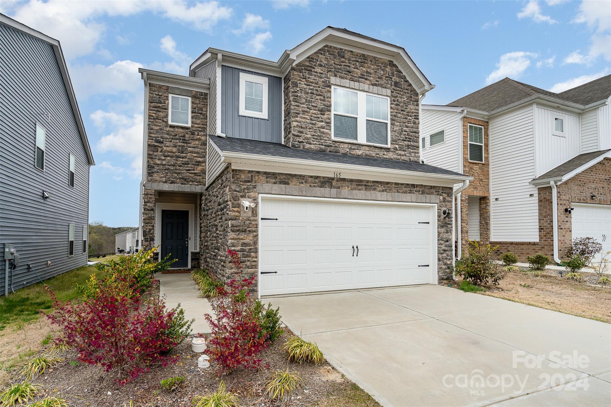 Anniston Chase - Residential