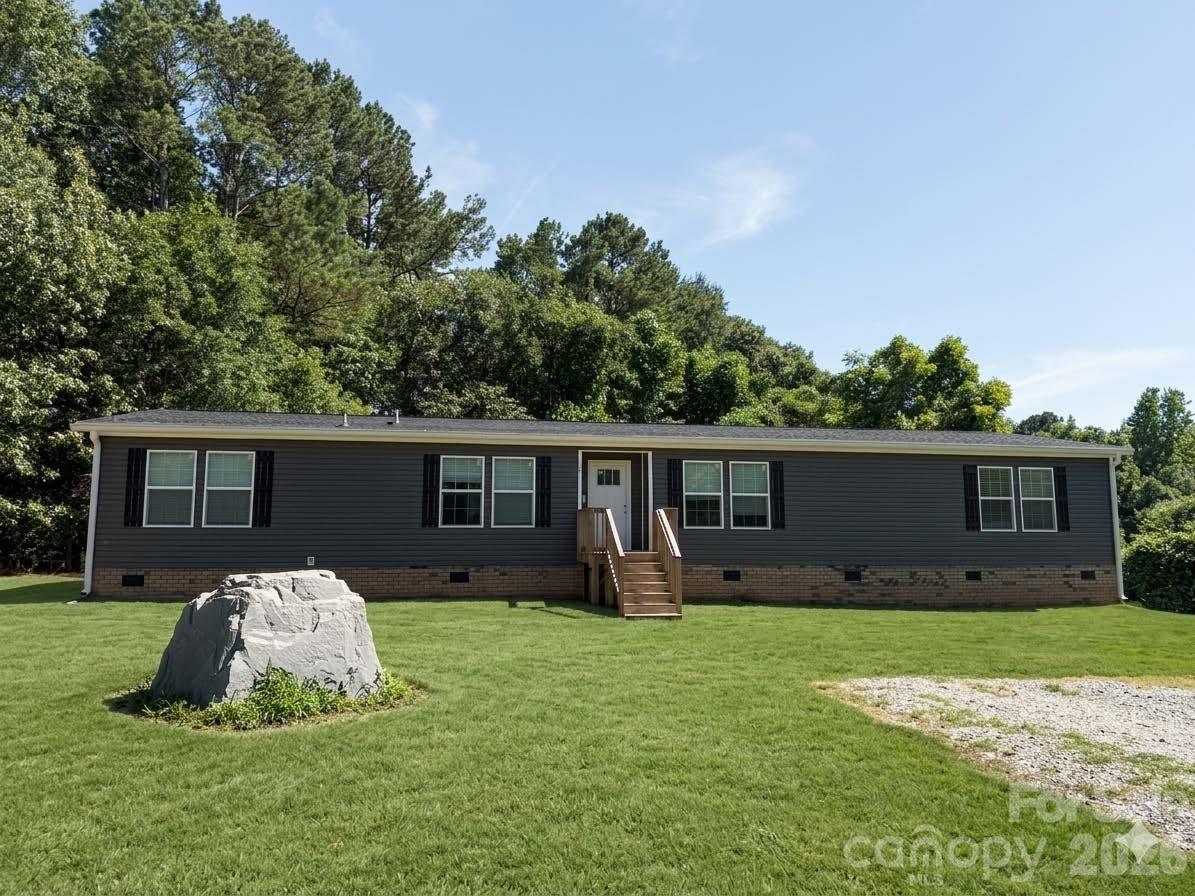 Spacious 5-Bedroom Home on 2 Private Acres! This beautifully designed home offers 5 bedrooms and 3 full baths, providing plenty of space for comfortable living, guests, or a dedicated home office setup. Nestled on a peaceful 2-acre lot, the property delivers the perfect balance of privacy and room to enjoy the outdoors. Inside, the home features a functional layout ideal for both everyday living and entertaining, with generous living areas and a seamless flow throughout. Whether you’re hosting gatherings or enjoying a quiet evening at home, this property offers flexibility and space to fit your lifestyle. A rare opportunity to enjoy acreage living with ample room to grow.