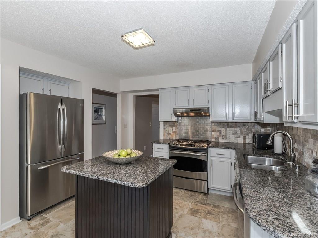 Tega Cay - Residential