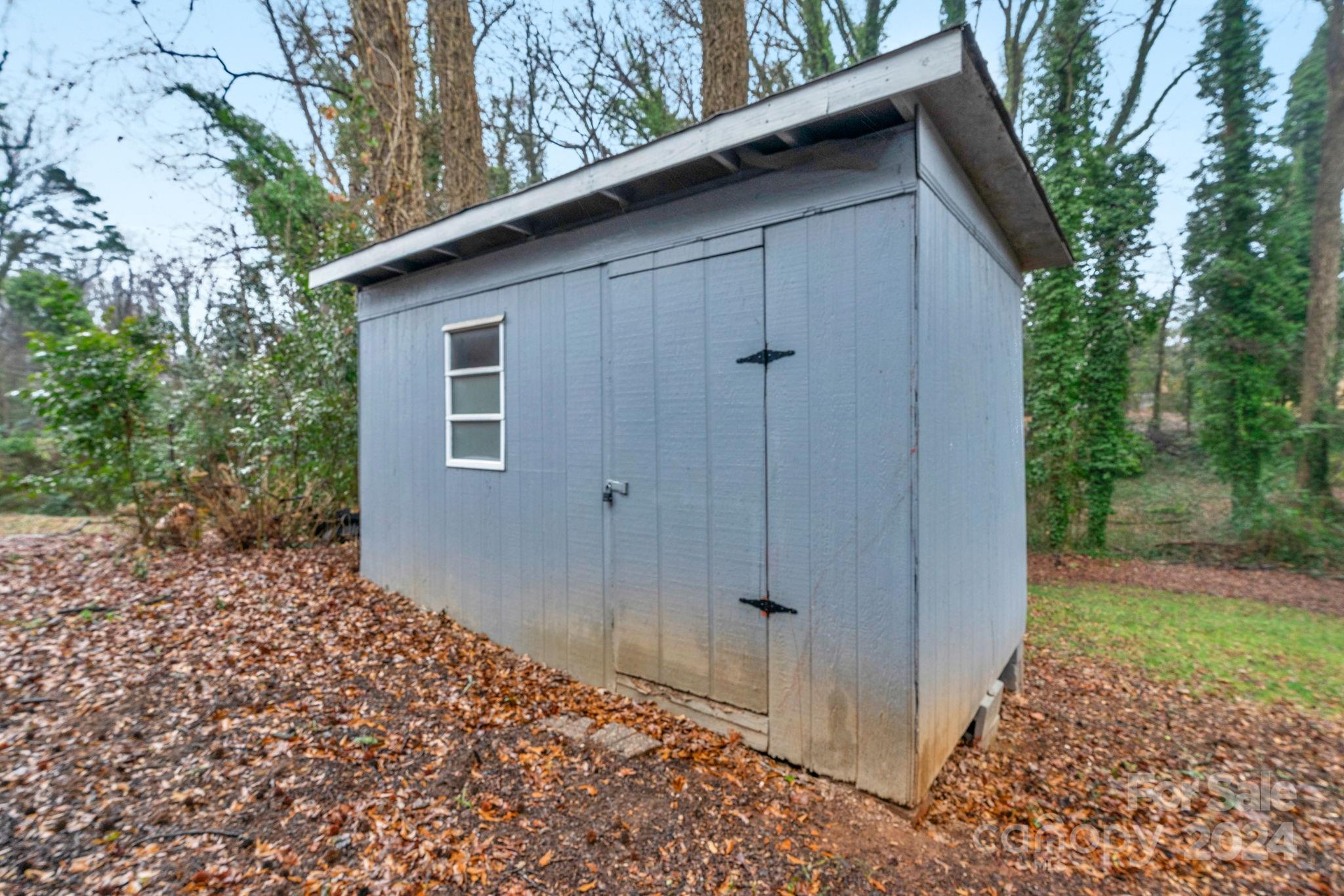 Barringer Woods - Residential