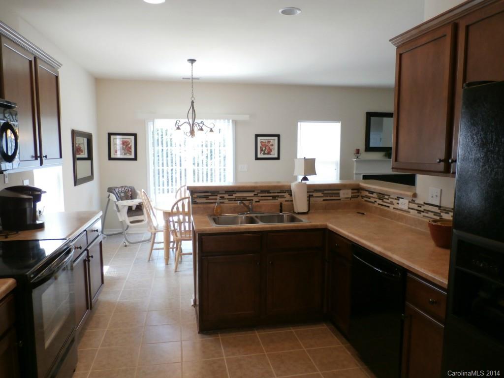 Moss Creek Village - Residential