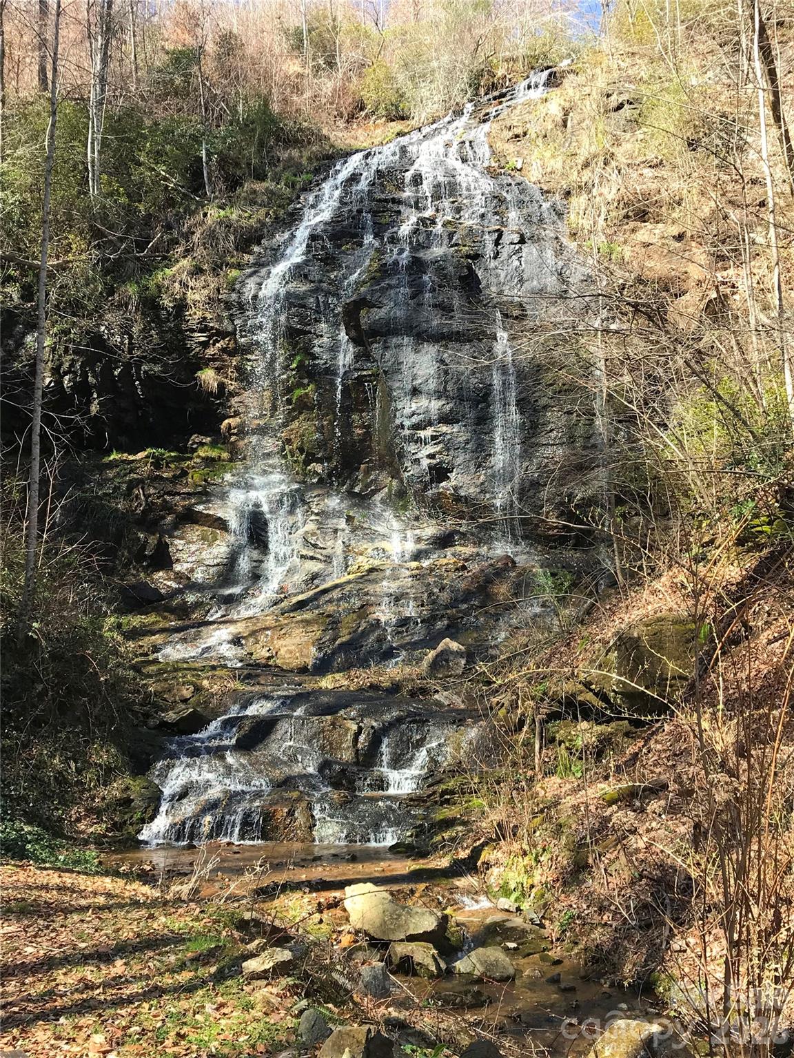 Falls Landing - Land