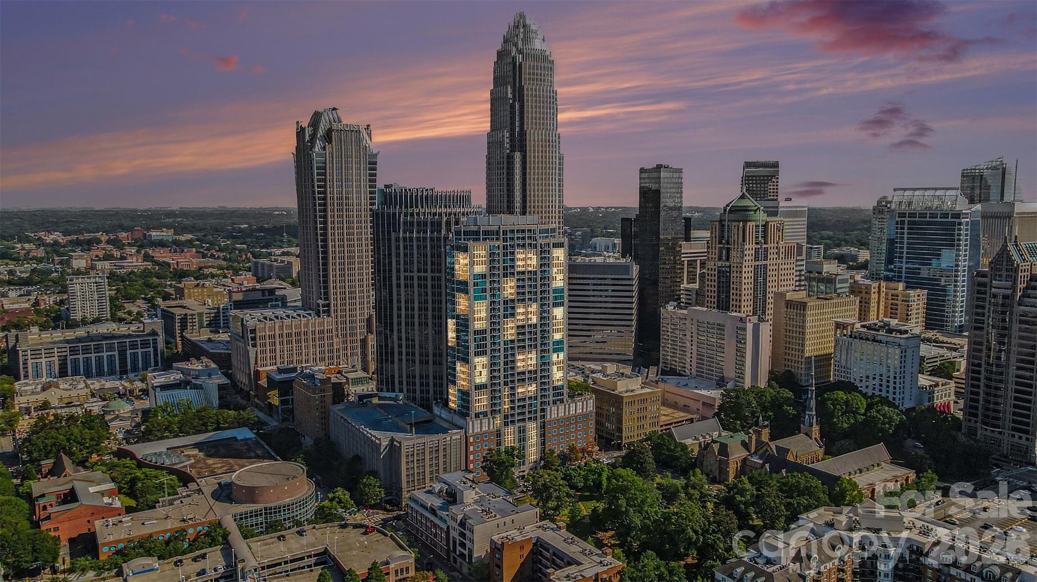 Avenue Condominiums - Residential