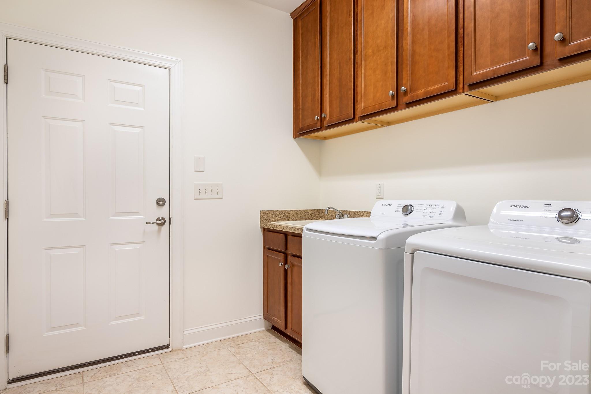 Baileys Glen - Residential