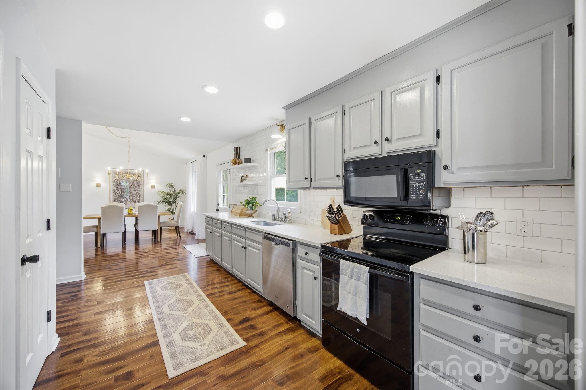 Montclaire - Residential