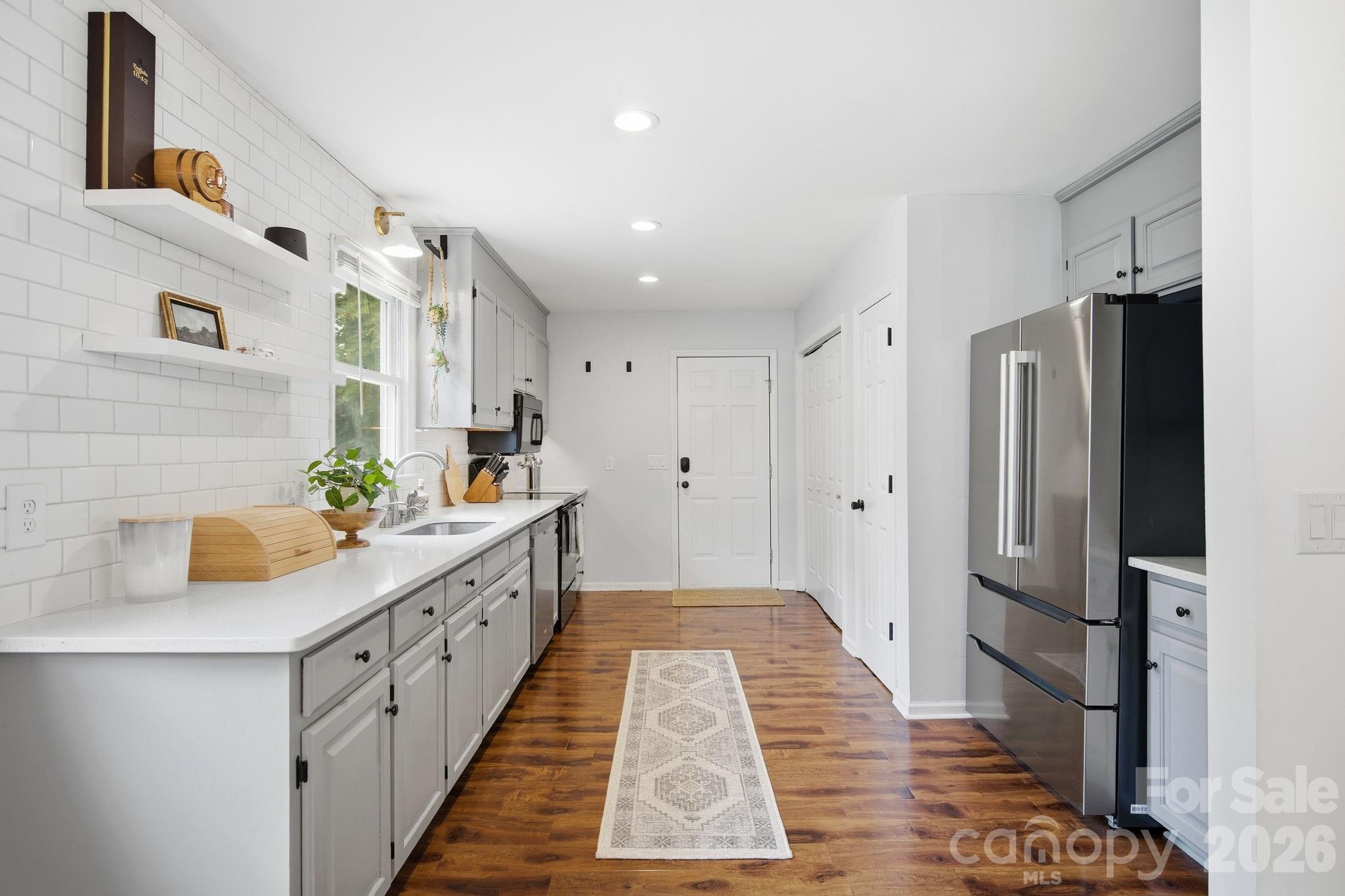 Montclaire - Residential