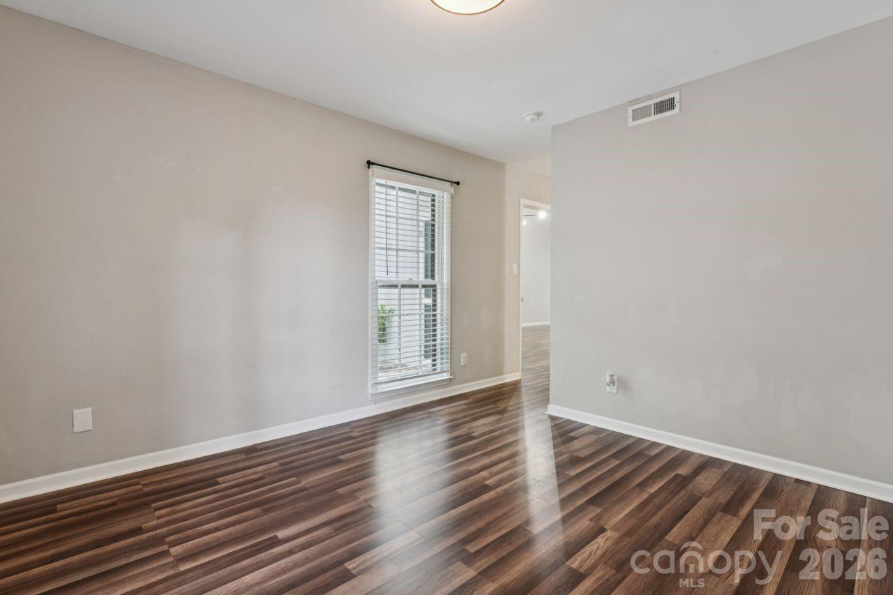 Renaissance On Carmel - Residential