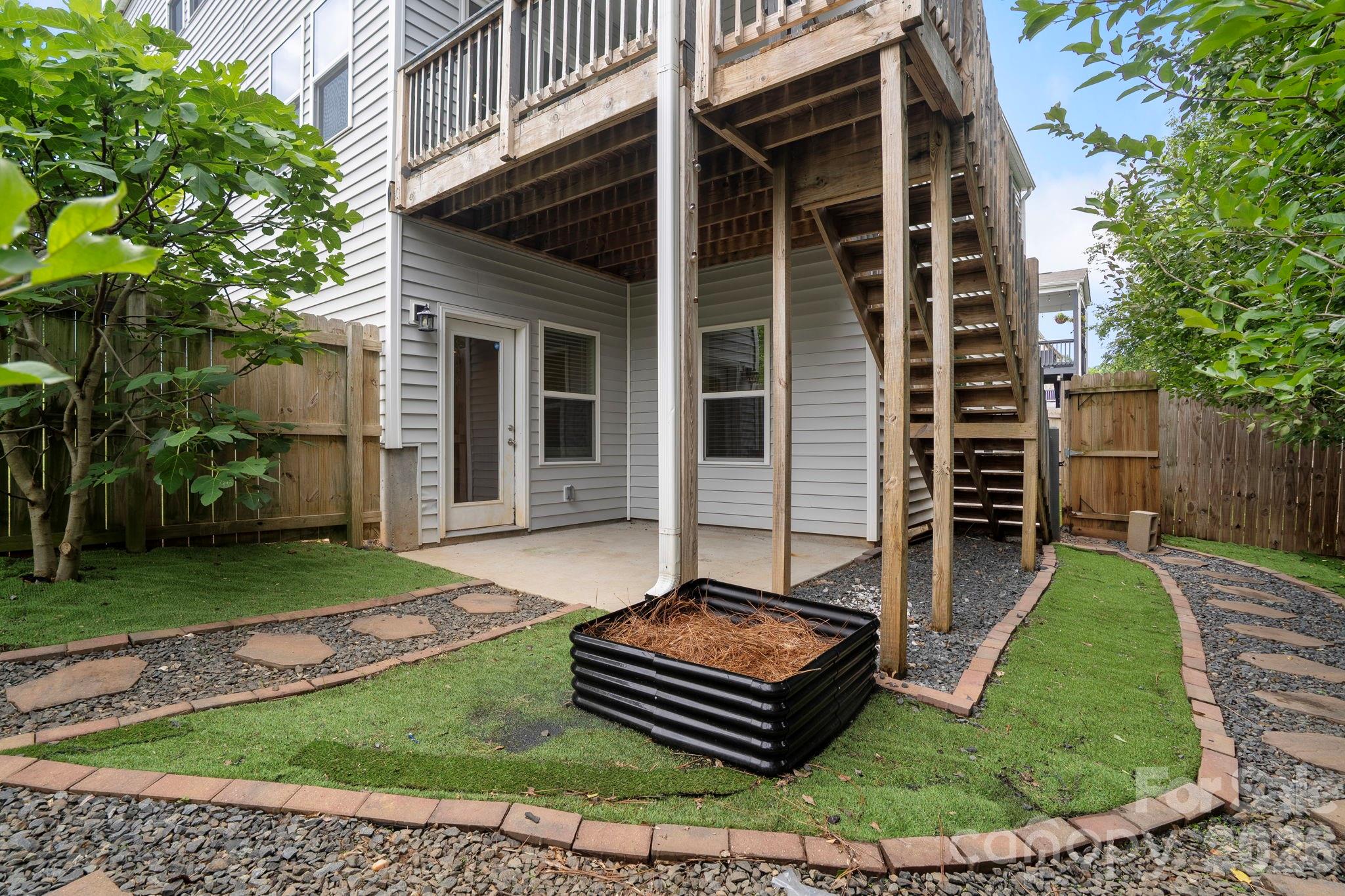 Hawthorne - Residential