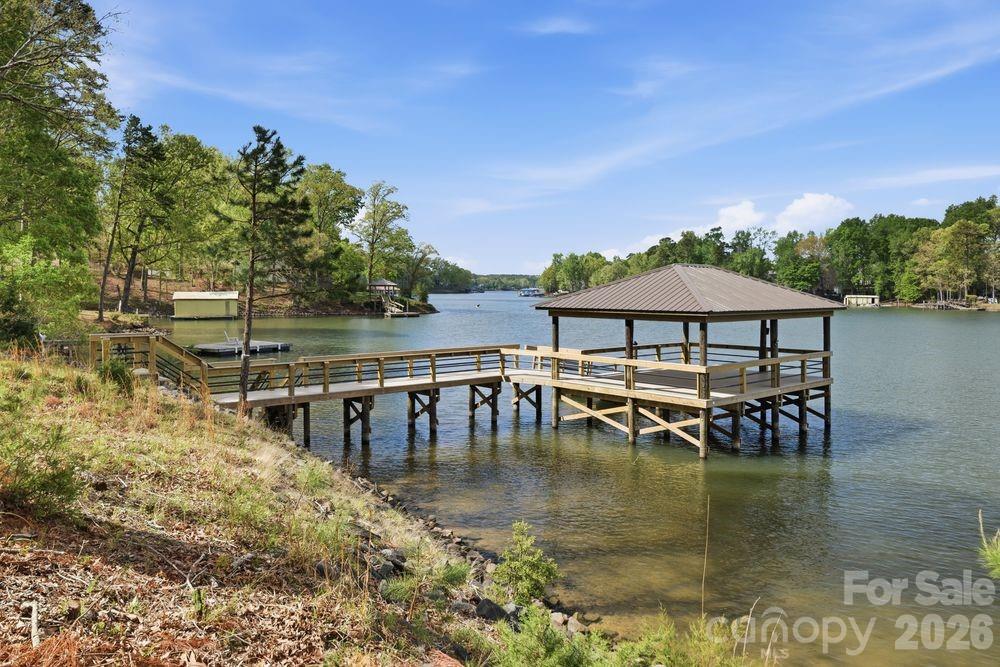The Coves on Lake Wylie - Residential