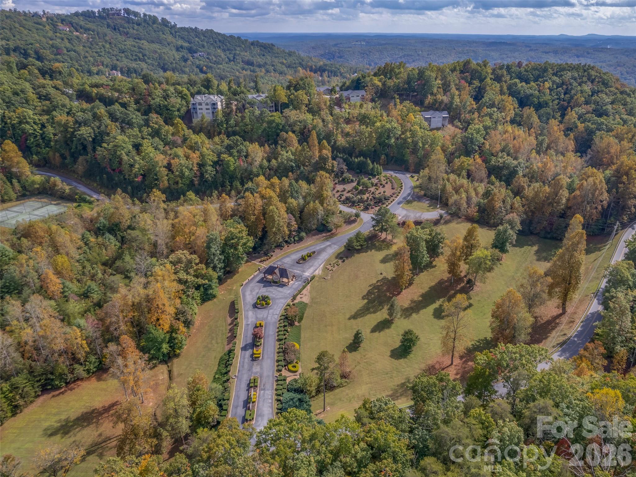 Vista At Bills Mountain - Residential