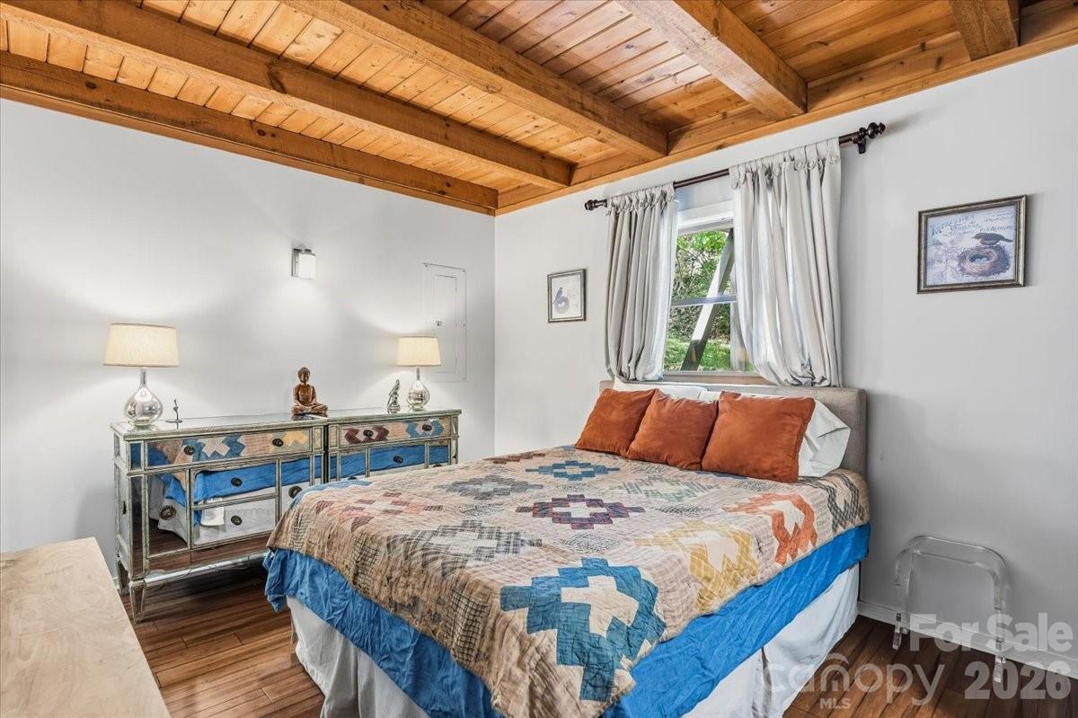 Wolf Laurel - Residential