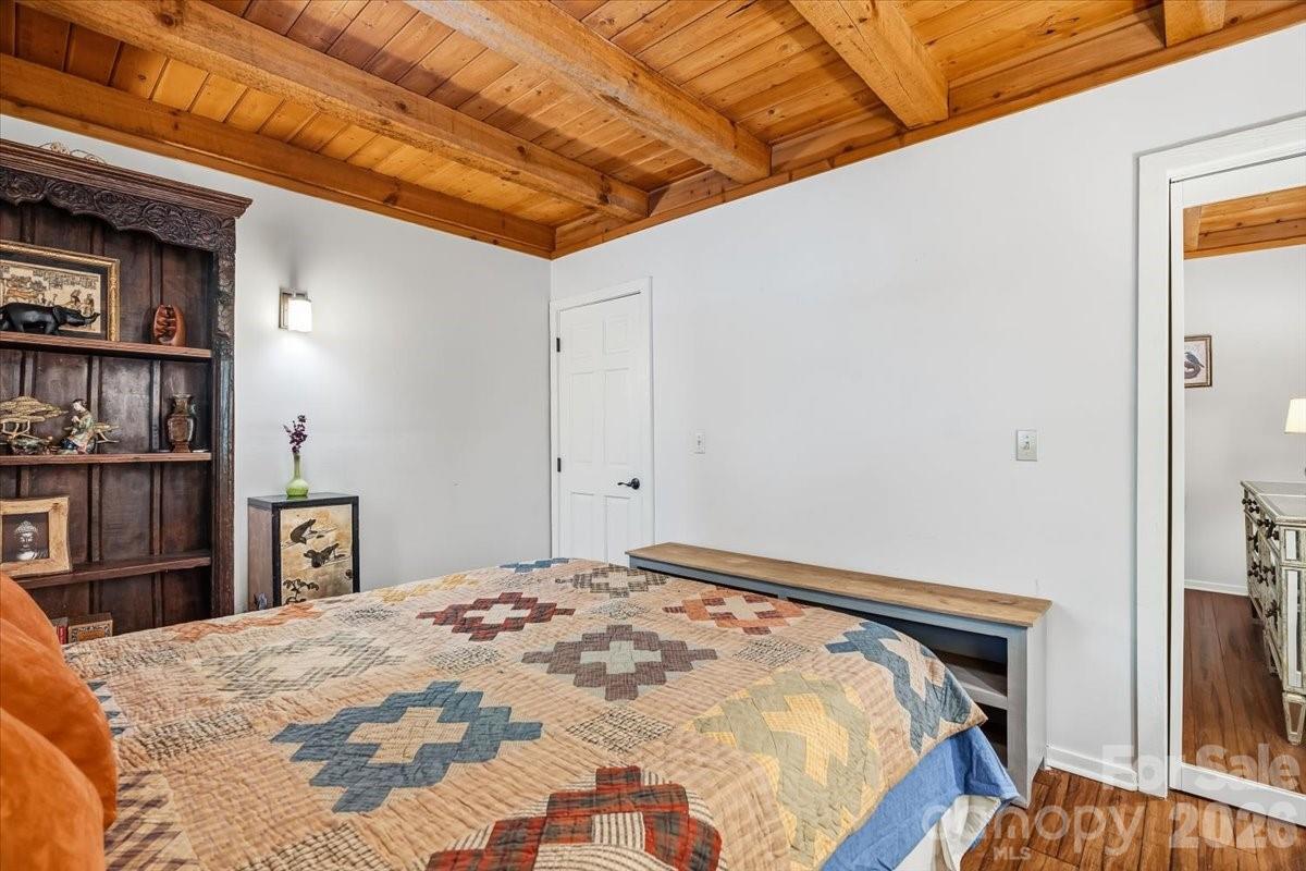 Wolf Laurel - Residential