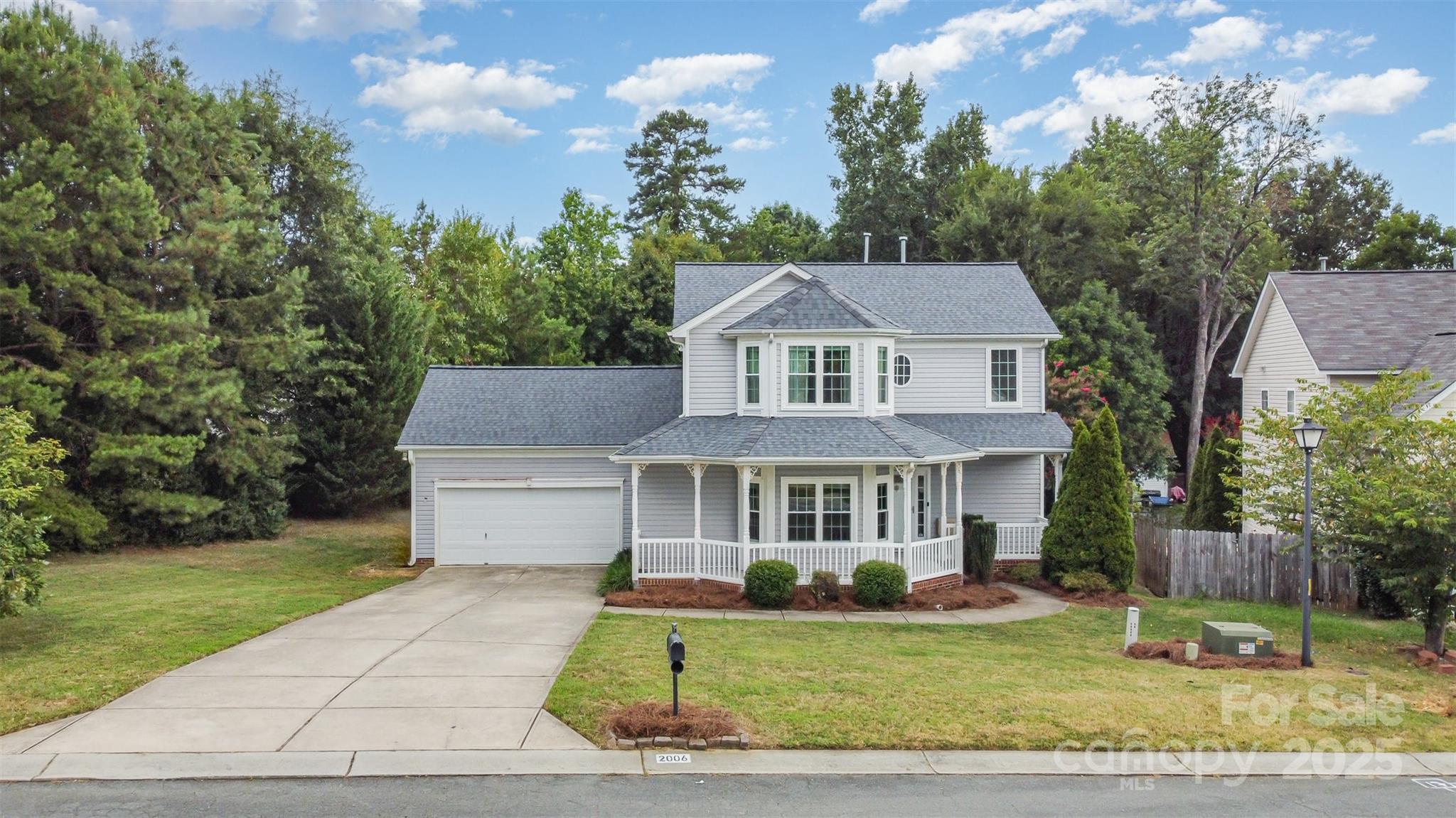 Oakstone - Residential