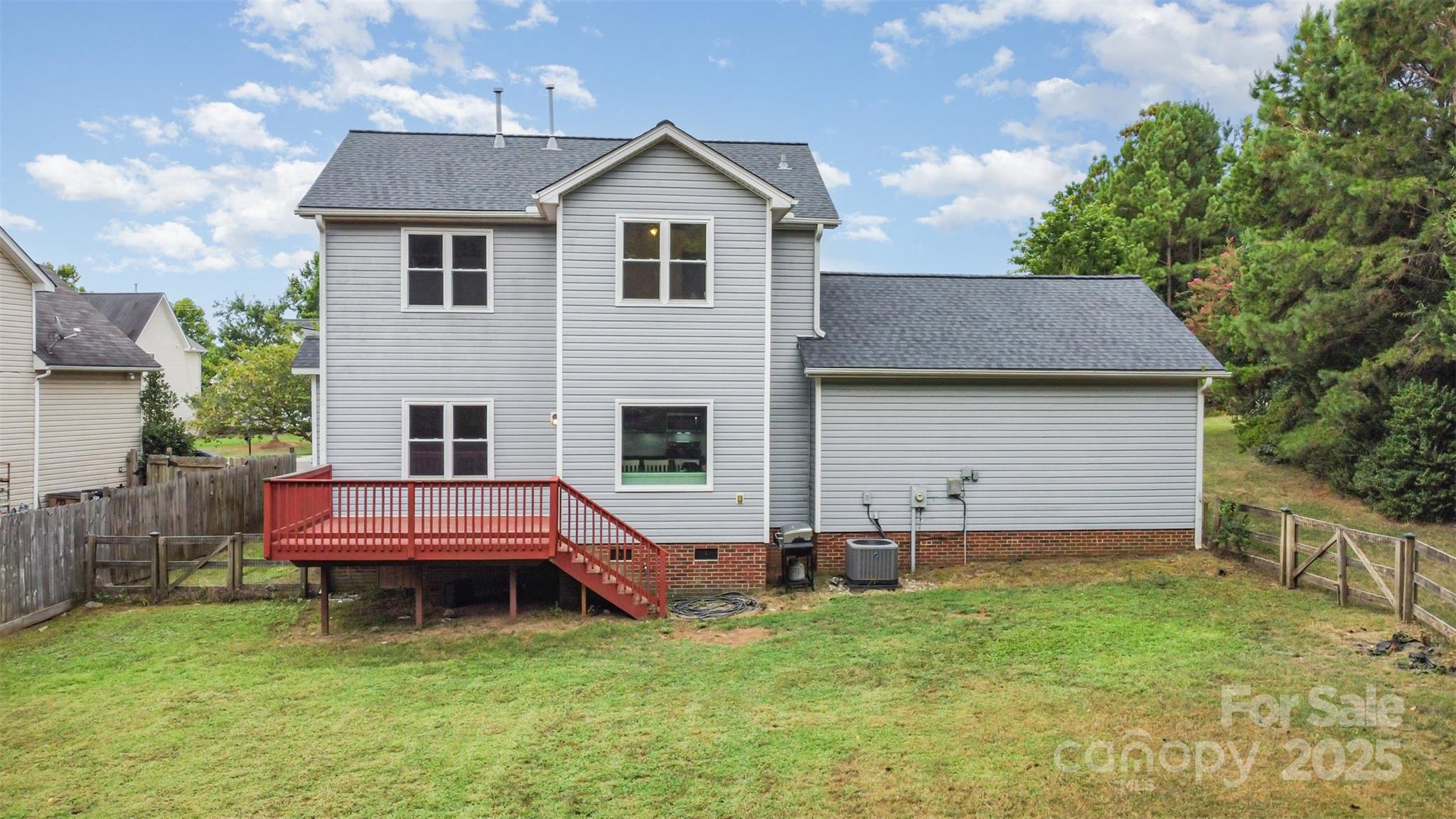 Oakstone - Residential