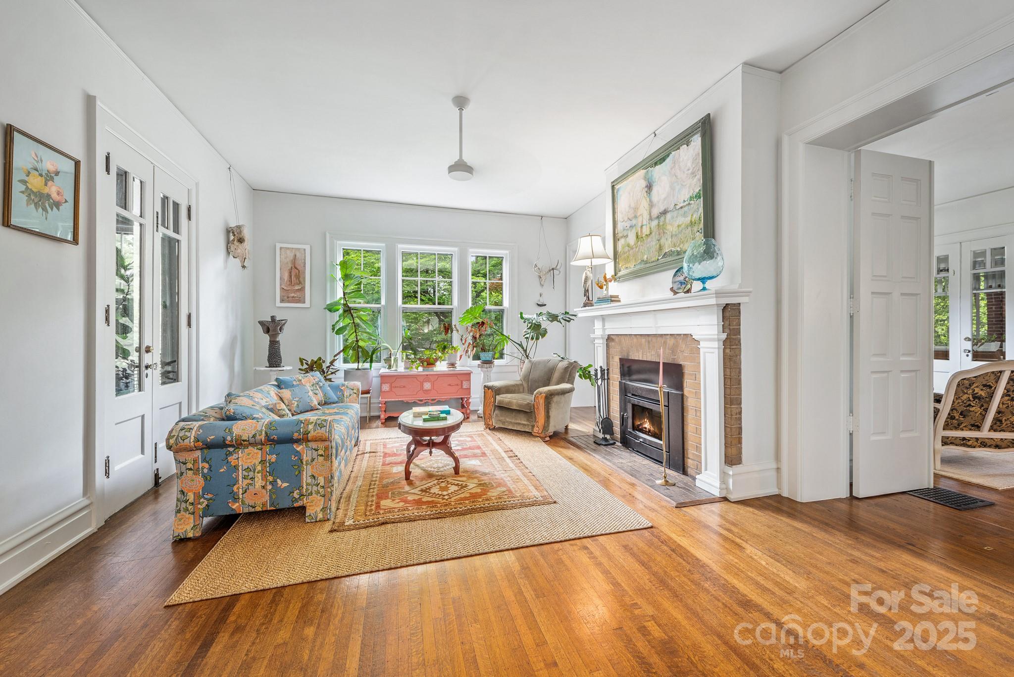 Elizabeth - Residential