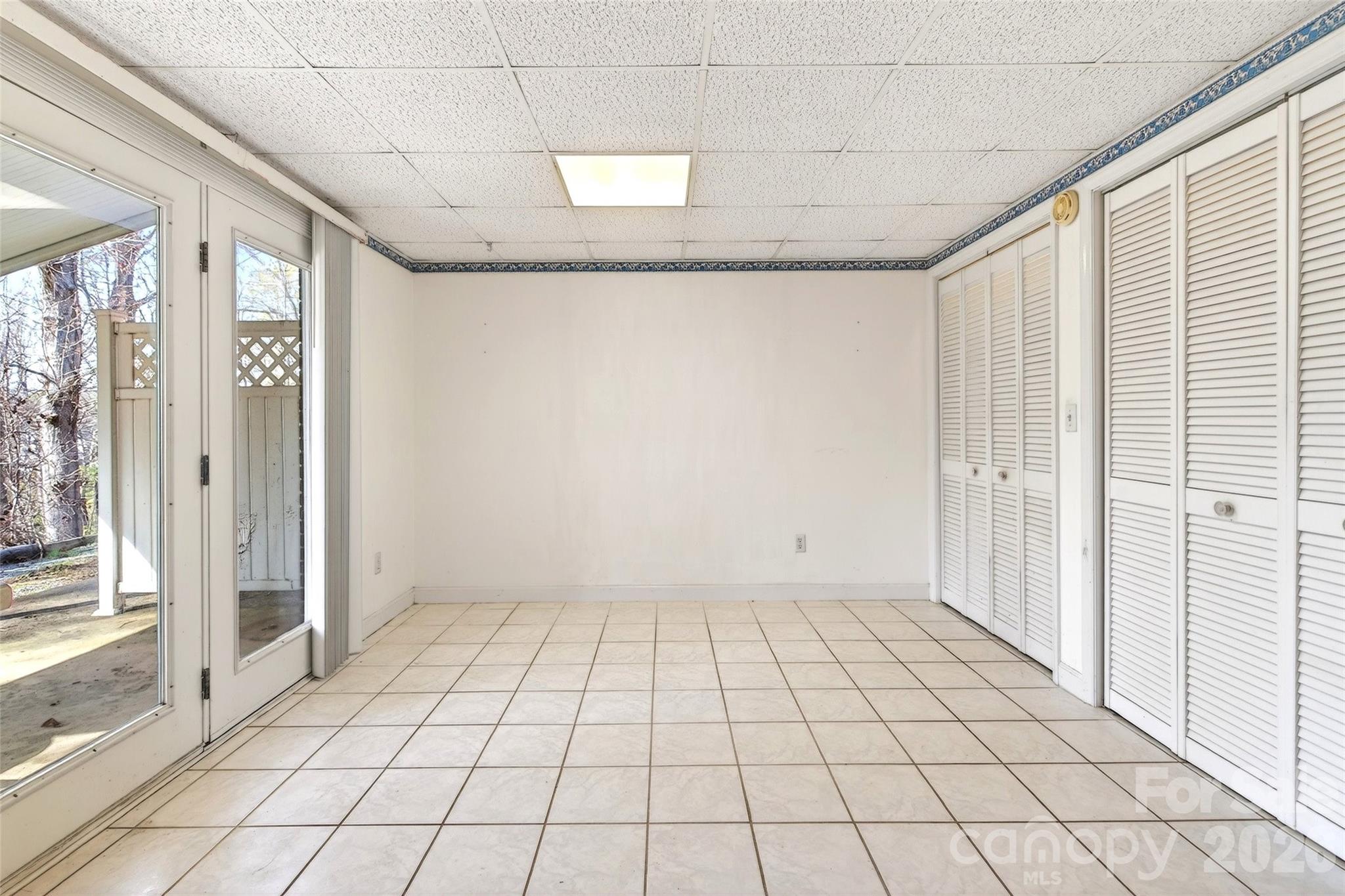 Laurelwood - Residential