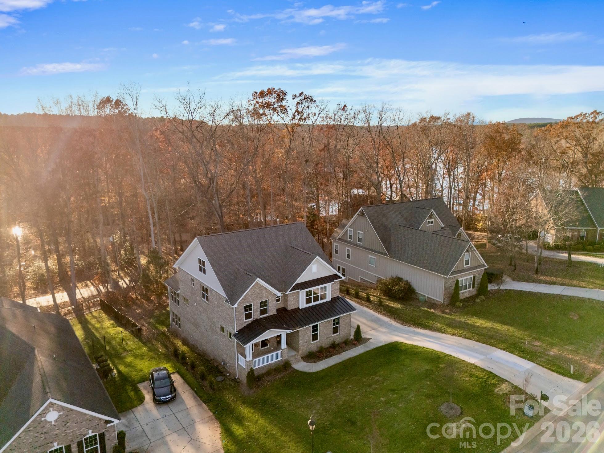 Norman Pointe - Residential