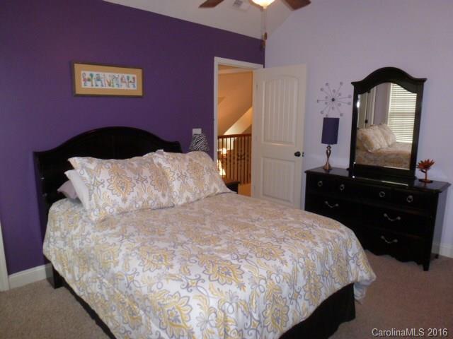 Seven Oaks - Residential