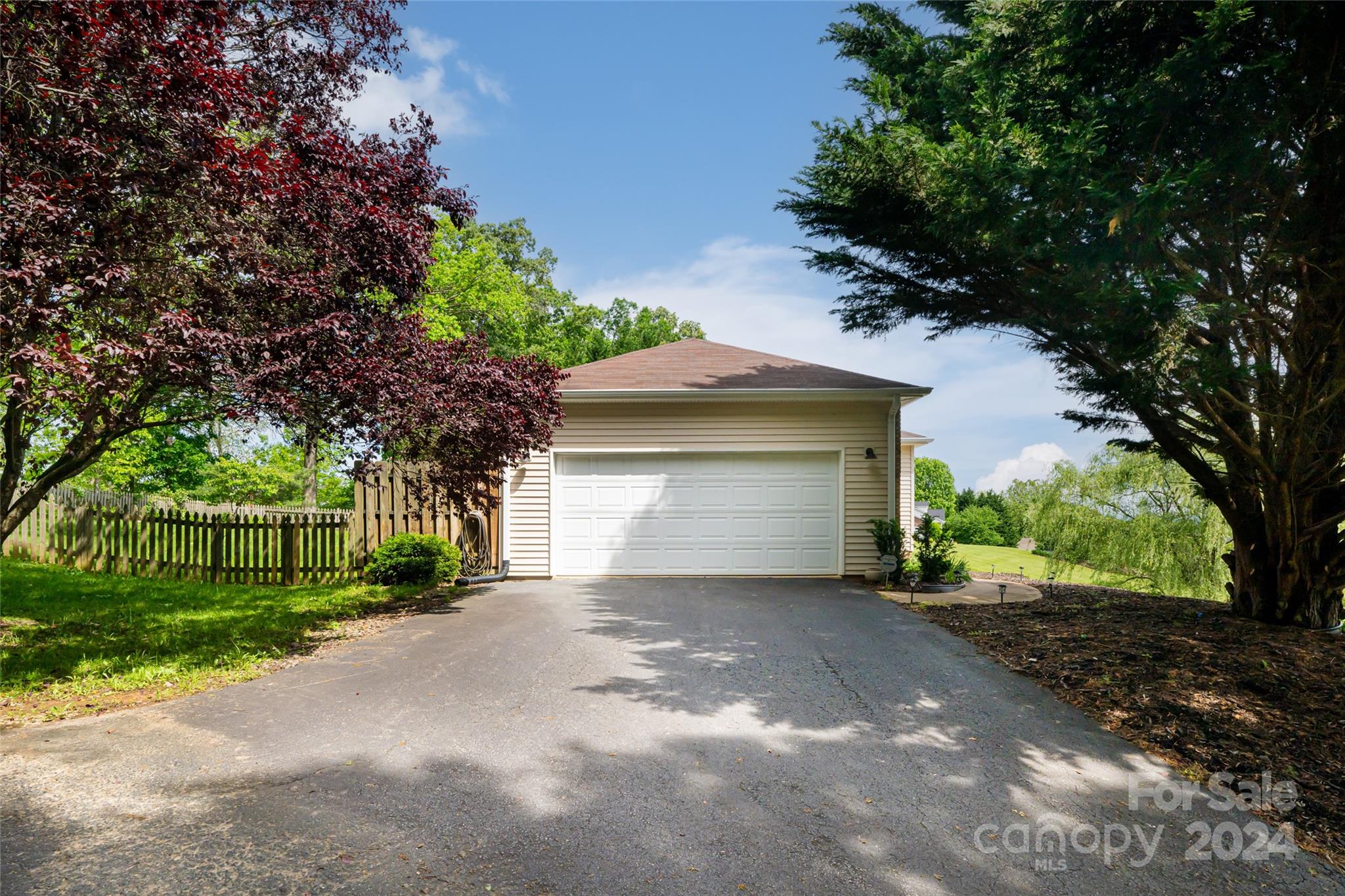 The Knolls - Residential