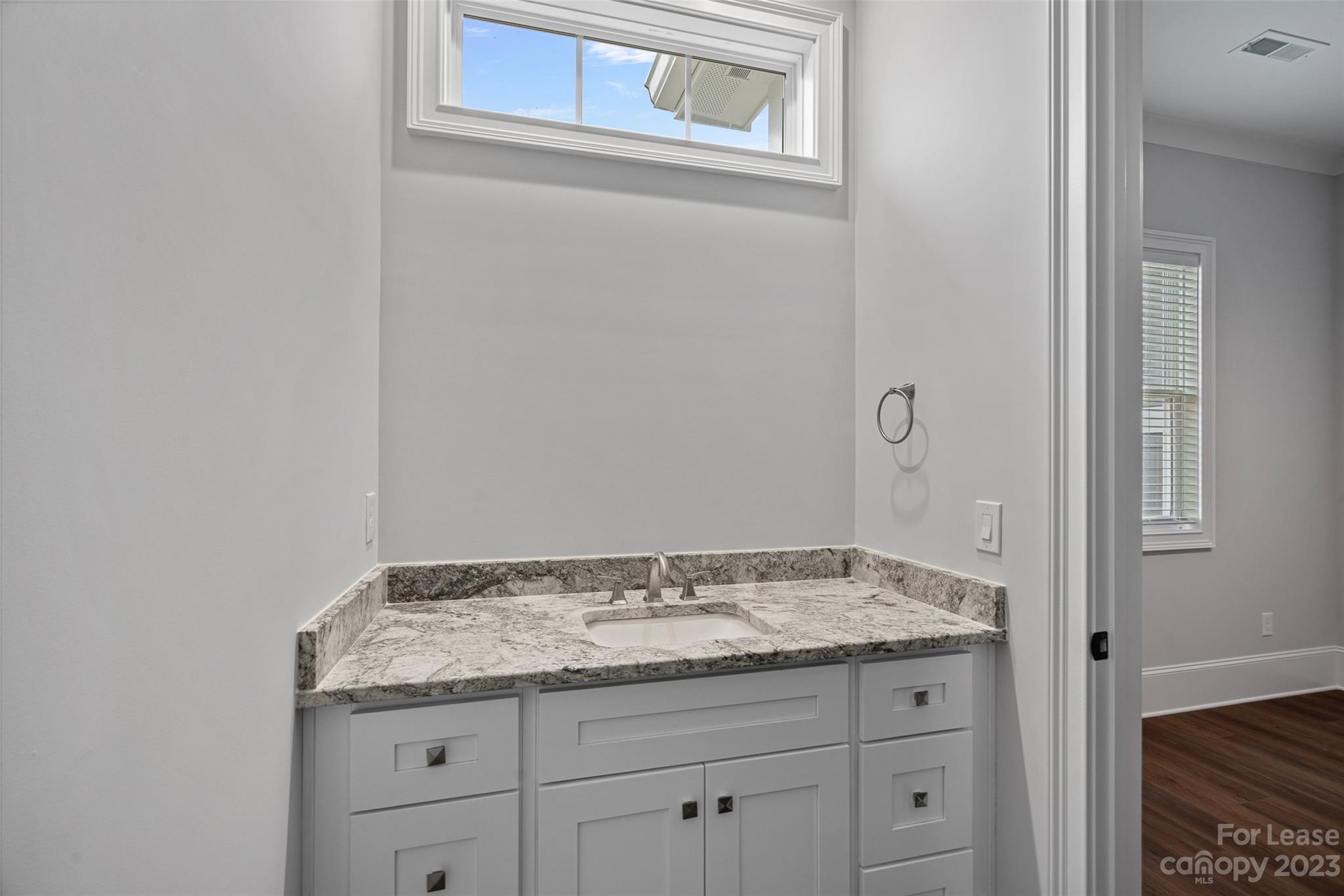 Davidson Bay - Residential Lease