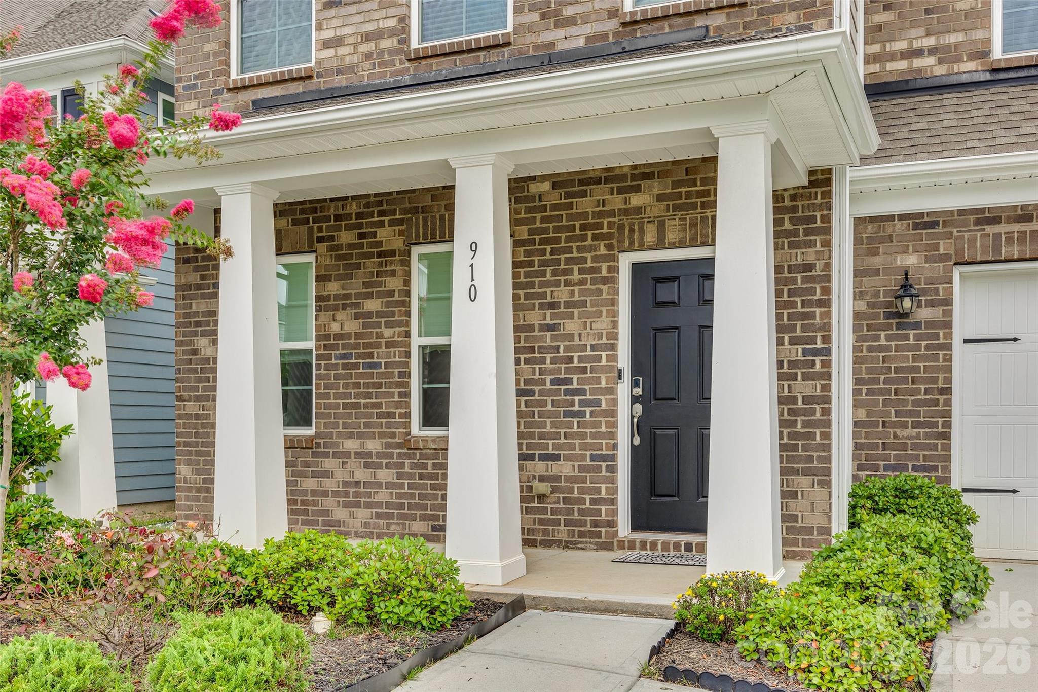 Oakland Pointe - Residential